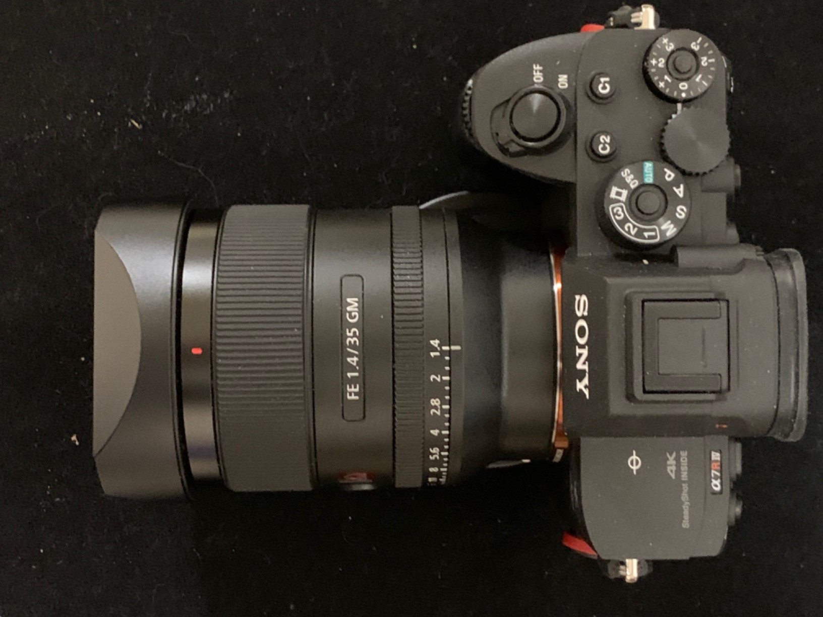 Haoge LH-S245N Bayonet Square Metal Lens Hood for Sony FE 50mm F2.5 G, FE 40mm F2.5 G, FE 24mm F2.8 G Lens, Sony RX1R III/M3/RX1R2 Camera Shade with Cap customer photo 2