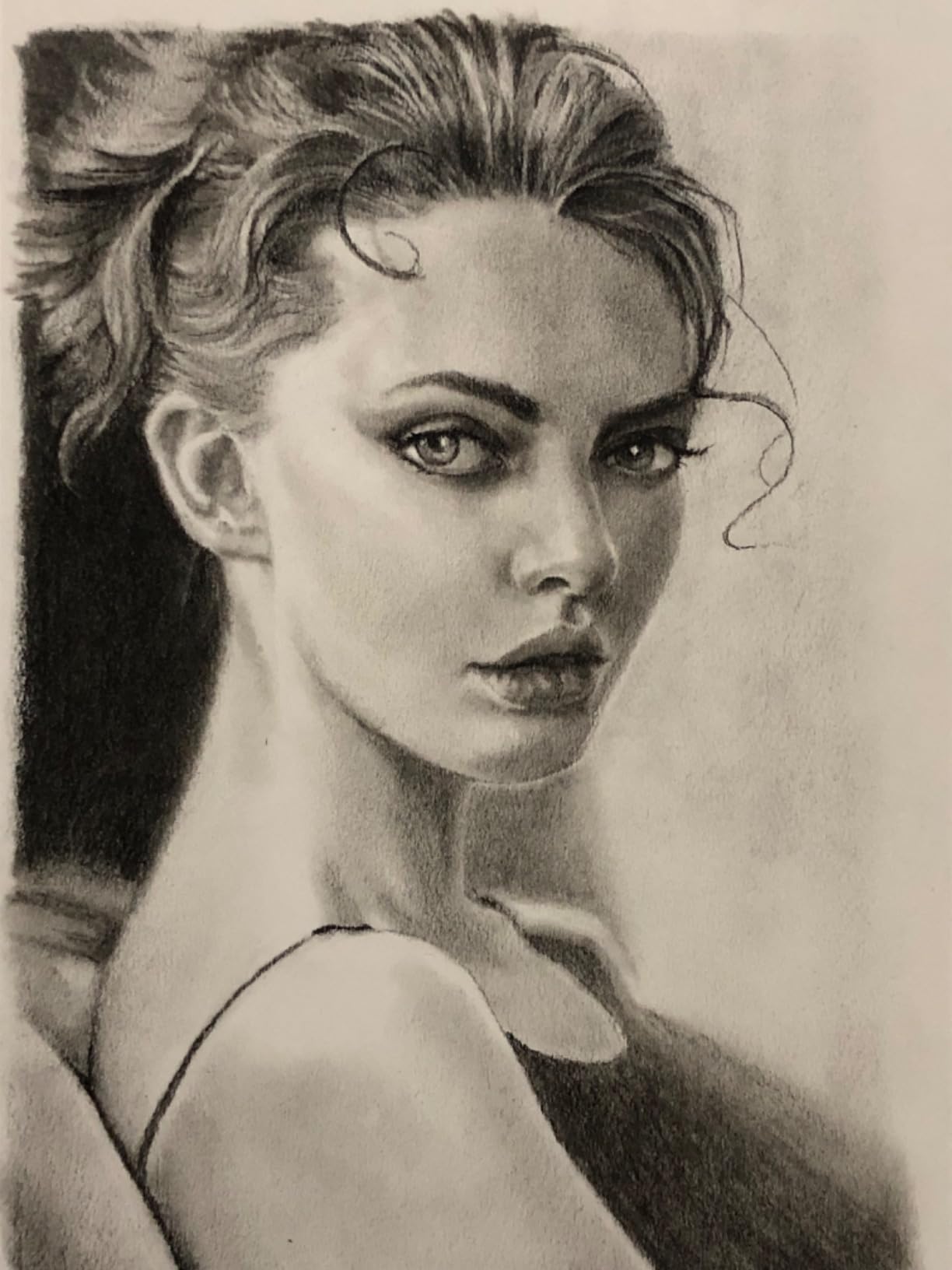 Artist Woodless Pure Charcoal Pencils - Ultra Soft and Dark - 6pc Set Equivalent to 28+ Regular Pencils customer photo 1