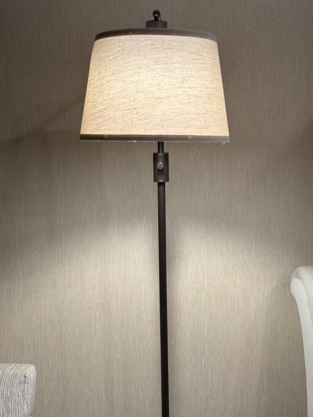 Dimmable Floor Lamp, 1000 Lumens LED Edison Bulb Included, Arc Floor Lamps for Living Room Modern Standing Lamp with Linen Shade, Tall Lamp for Bedroom Office Dining Room- Black customer photo 2
