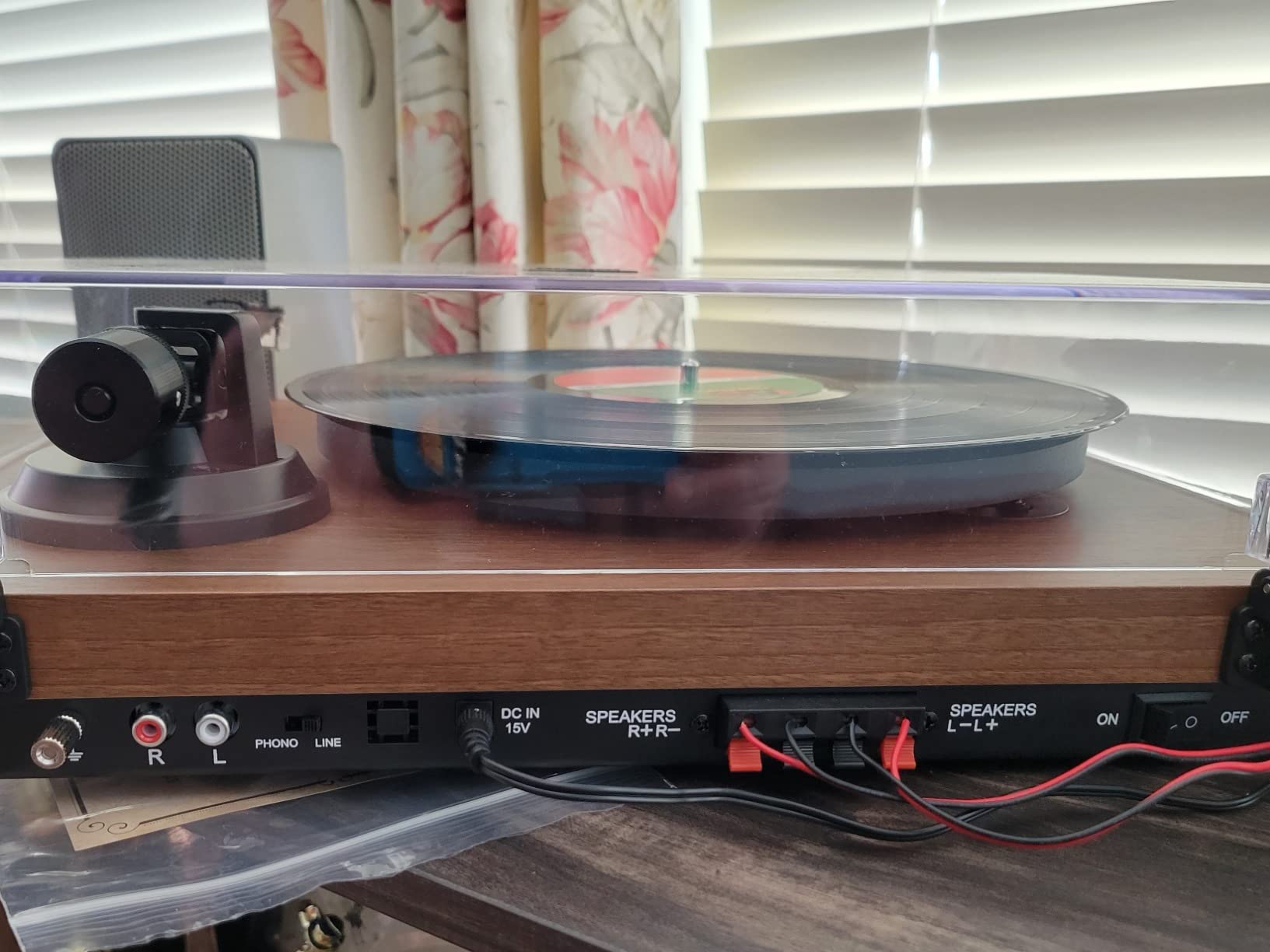 ANGELS HORN Vinyl Record Player, Hi-Fi System Bluetooth Turntable Players with Stereo Bookshelf Speakers, Built-in Phono Preamp, Belt Drive 2-Speed, Adjustable Counterweight, AT-3600L customer photo 2