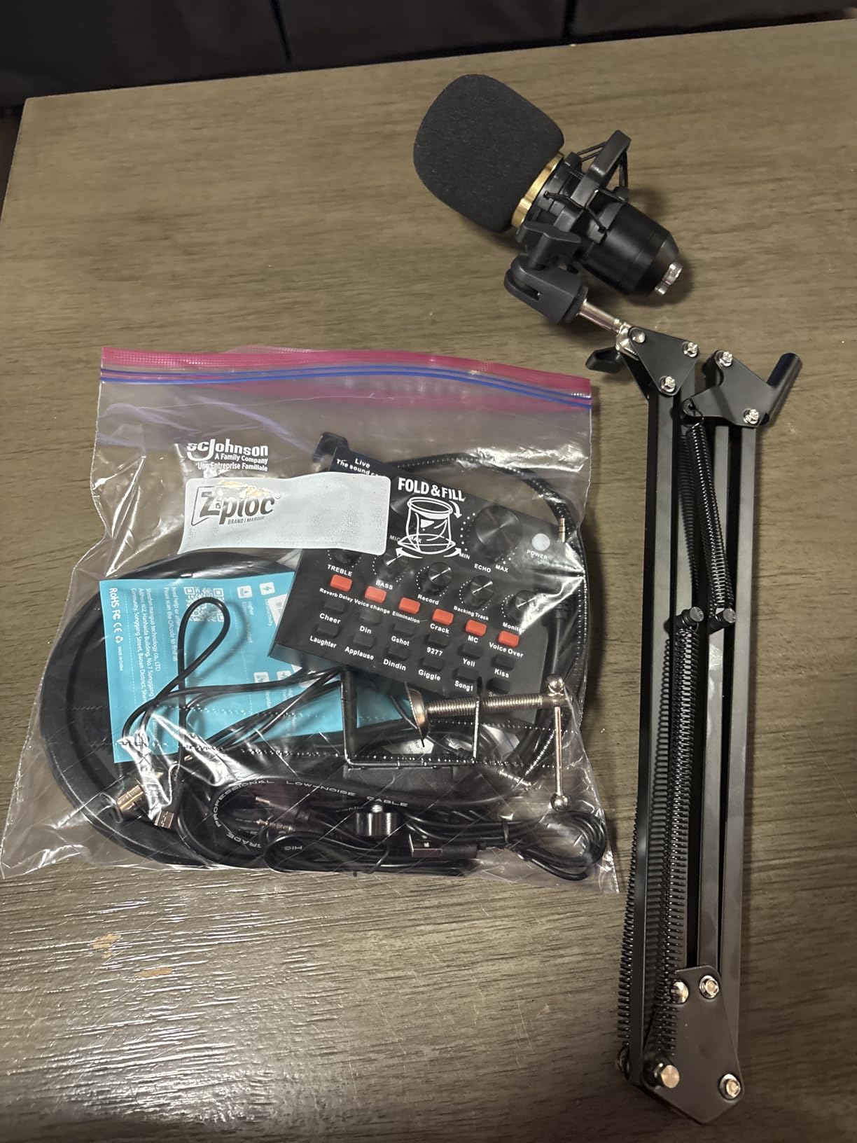 Podcast Equipment Bundle, BM-800 Recording Studio Package with Voice Changer, Live Sound Card - Audio Interface for Laptop Computer Vlog Living Broadcast Live Streaming YouTube TikTok (AM100-V8) customer photo 1
