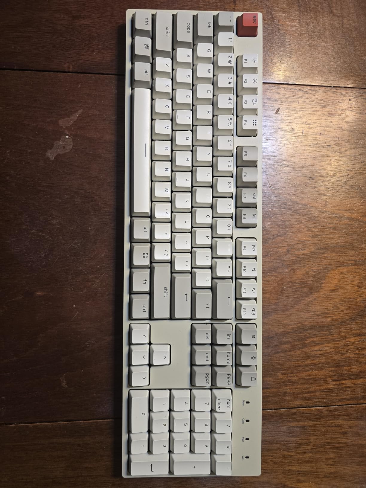 Keychron C2 Full Size Wired Mechanical Keyboard Compatible with Mac, Keychron Brown Switch, 104 Keys ABS Retro Color Keycaps Gaming Keyboard for Windows, USB-C Type-C Braid Cable customer photo 2