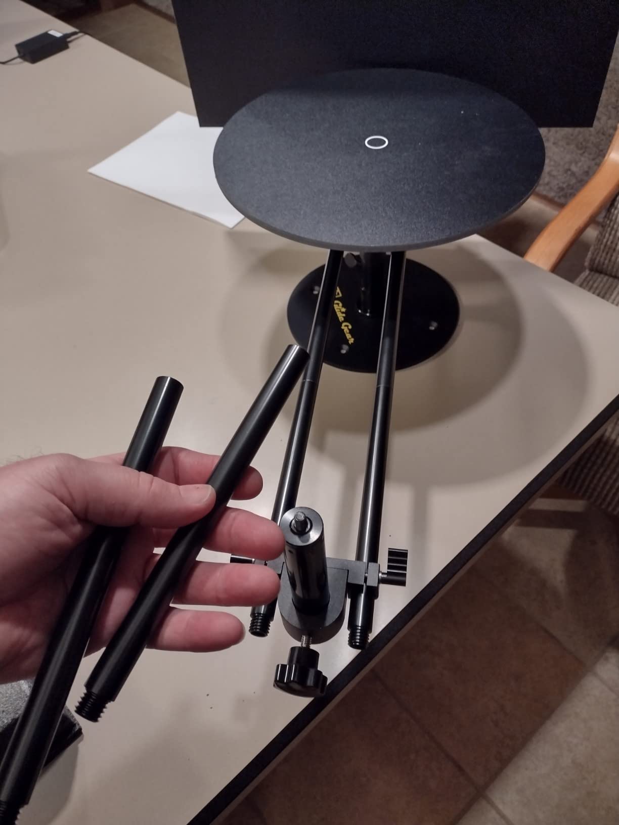 Glide Gear REVO 50 360° Rotating Camera Platform Rig, Adjustable Arm for DSLR or Smartphone, Aluminum Build, Supports Up to 40lbs customer photo 2