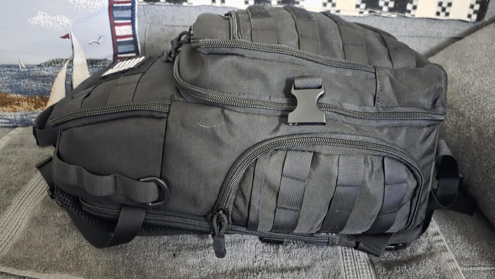 MOSISO Camera Backpack, DSLR/SLR/Mirrorless Tactical Camera Bag Case with Laptop Compartment Compatible with Canon/Nikon/Sony, Black customer photo 2