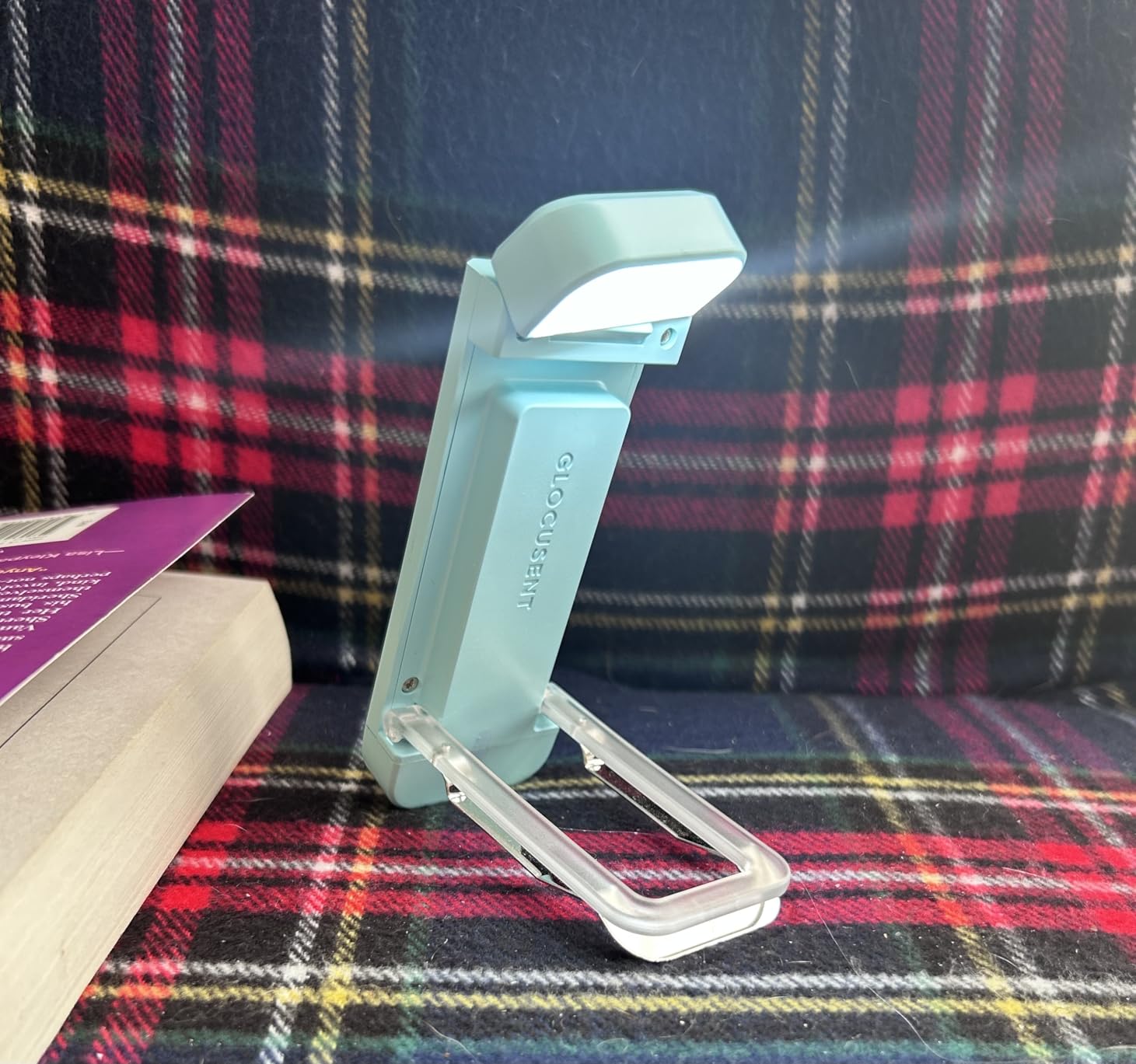 Glocusent USB Rechargeable Book Light, Portable Clip-on LED Reading Light, Reading Lights for Books in Bed with 3 Amber Colors & 5 Brightness Dimmable, Compact & Long Lasting, Perfect for Book Lovers customer photo 1