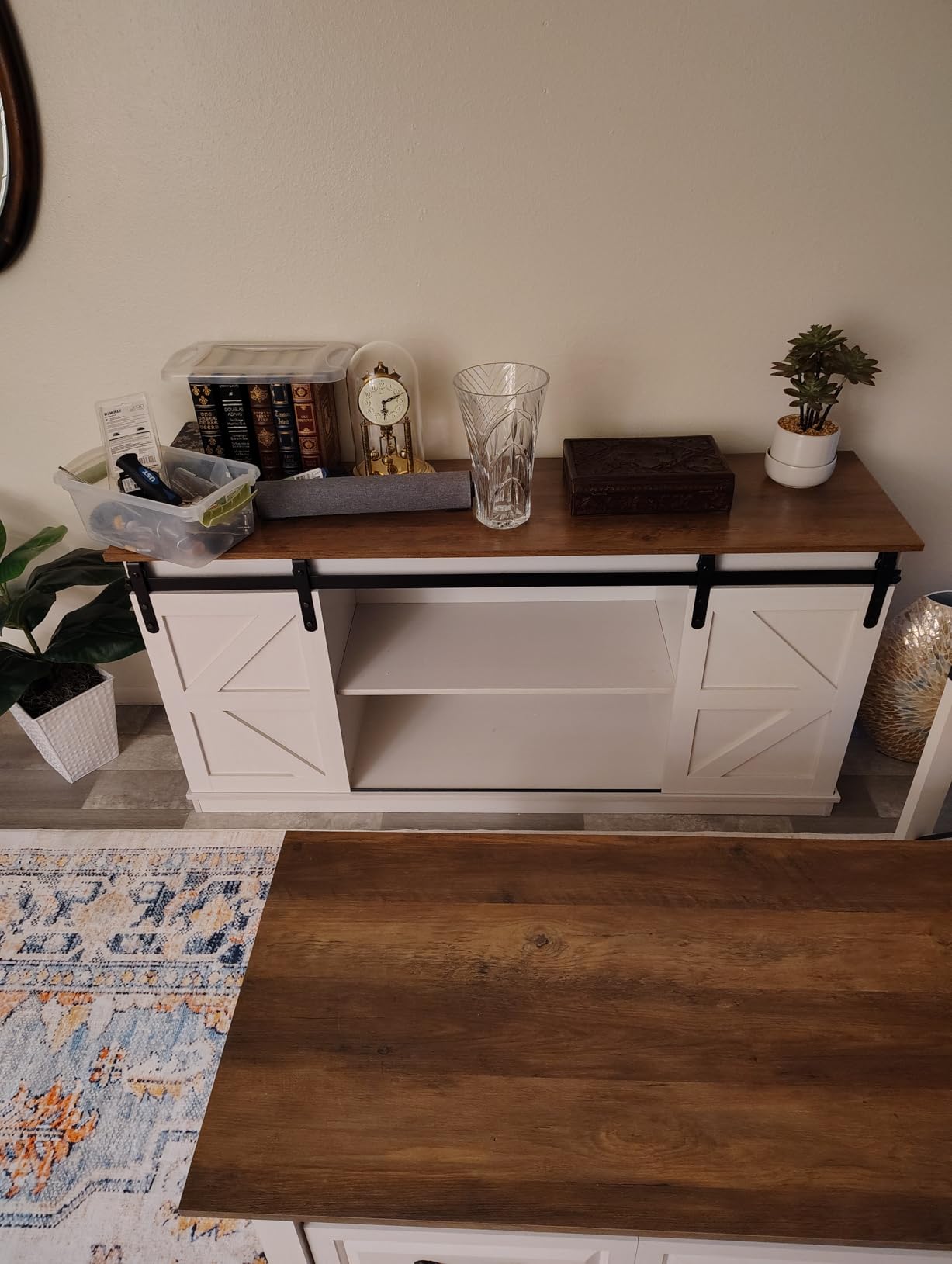 JUMMICO TV Stand for 65 Inch TV with Sliding Barn Doors, Mid Century Modern Media Console customer photo 1