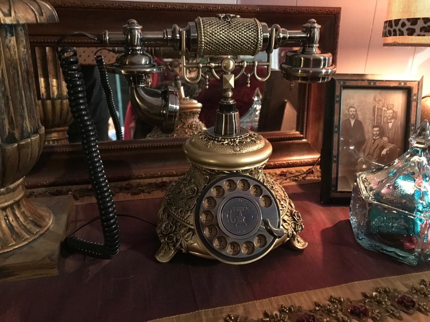 WICHEMI Vintage Phone Retro Rotary Dial Phones Landline Telephone Old Fashion Antique Phone Old School Telephones for Home Office Cafe Bar Star Hotel Decor (Golden) customer photo 2