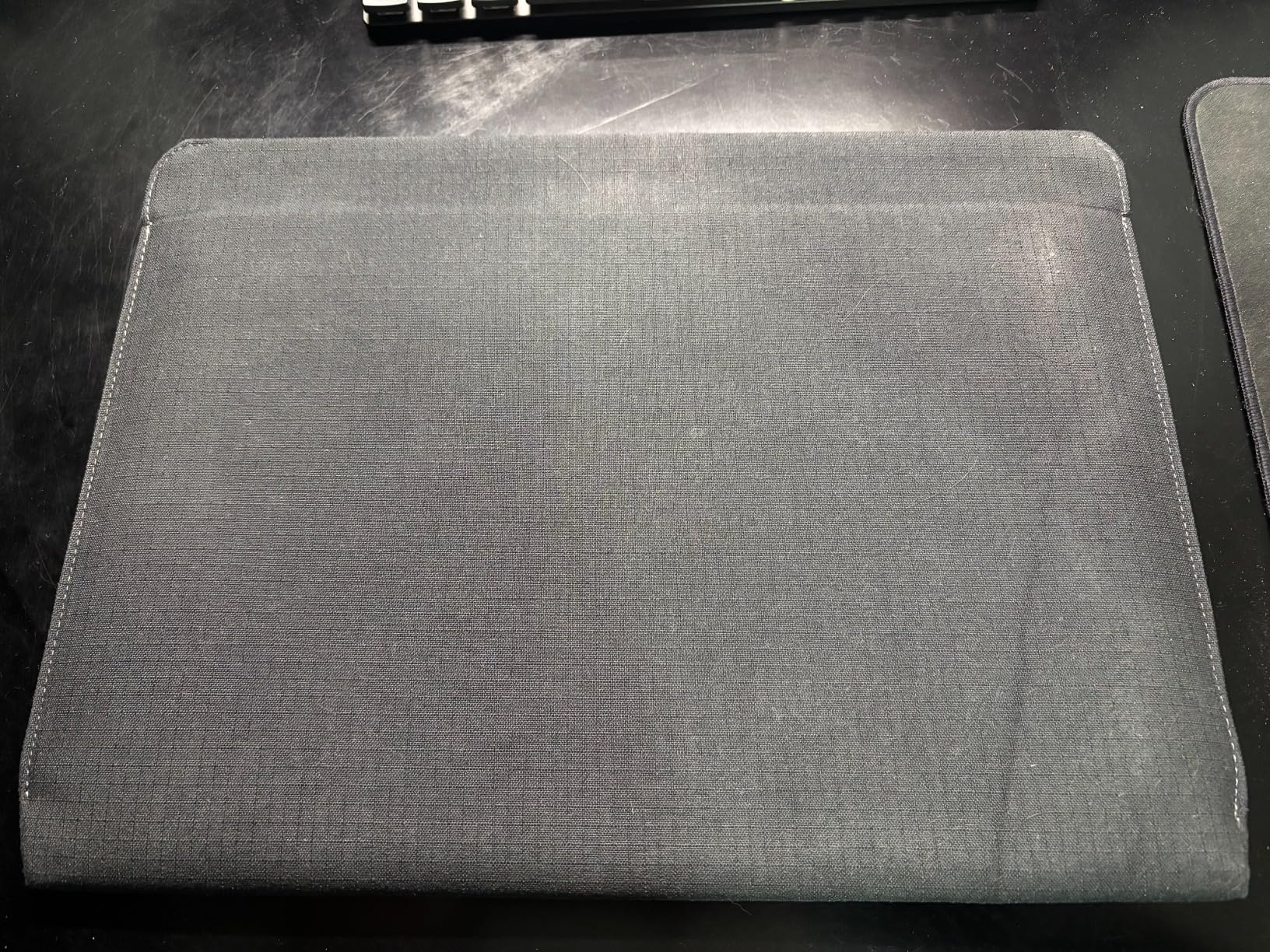 Bellroy Laptop Sleeve (Fits 16 Inch Laptop or MacBook, Slim Protective Case with Magnetic Closure) - Bronze customer photo 2
