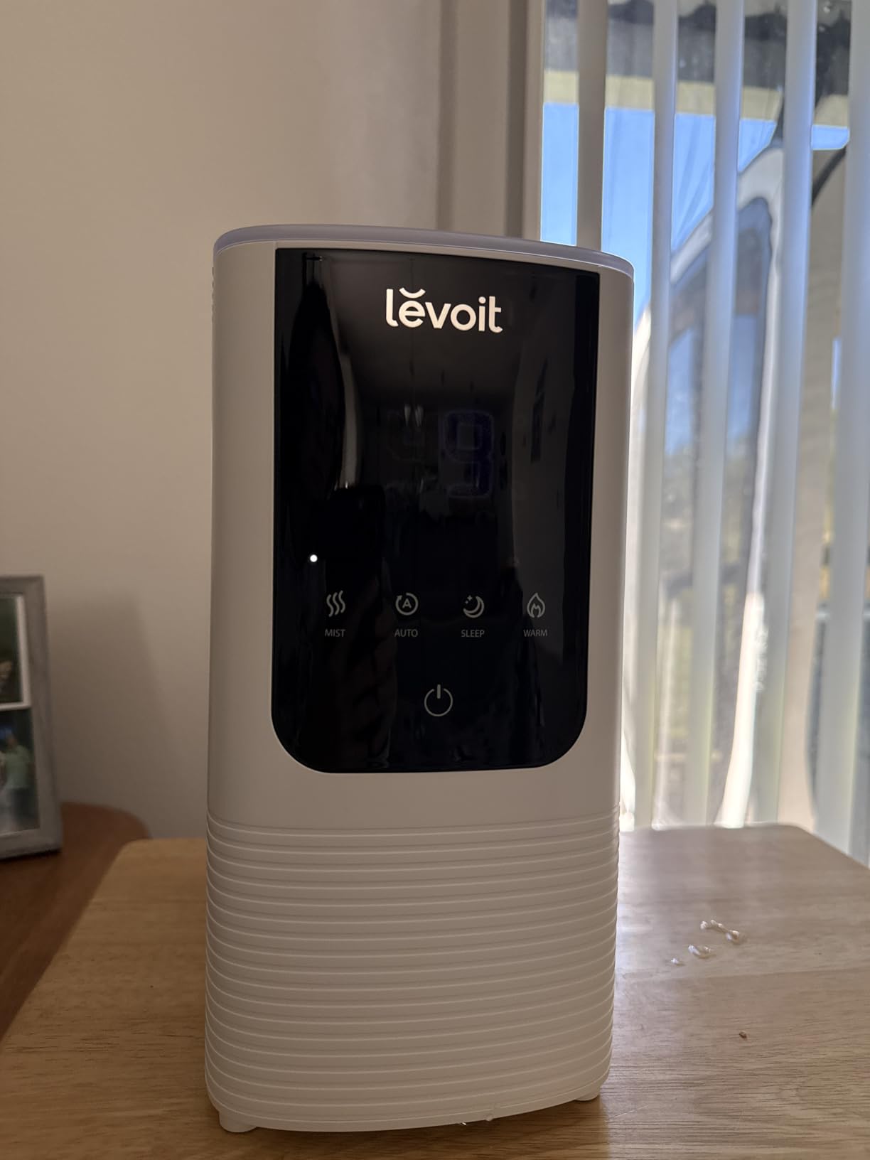 LEVOIT Humidifiers for Bedroom Home, Smart Warm and Cool Mist Air Humidifier for Large Room, Auto Customized Humidity, Fast Symptom Relief, Easy Top Fill, Essential Oil, Quiet, OasisMist4.5L, White customer photo 2