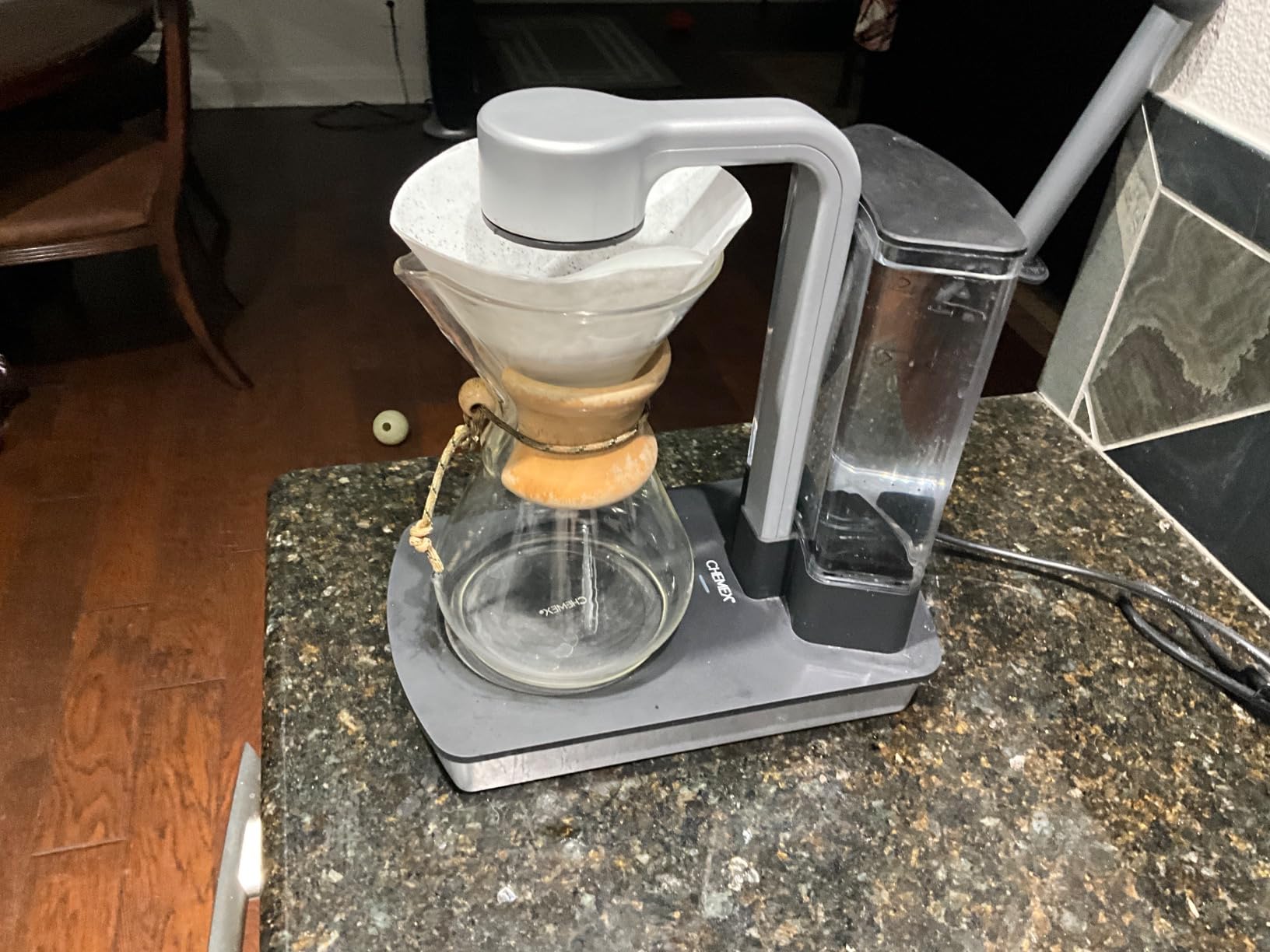 Ottomatic Pour Over Coffee Maker Set, 40 oz Capacity - Automatic Pour Over Machine with 6 Cup Glass Coffeemaker, Specialty Drip Brewer, Barista Quality Coffee System customer photo 2