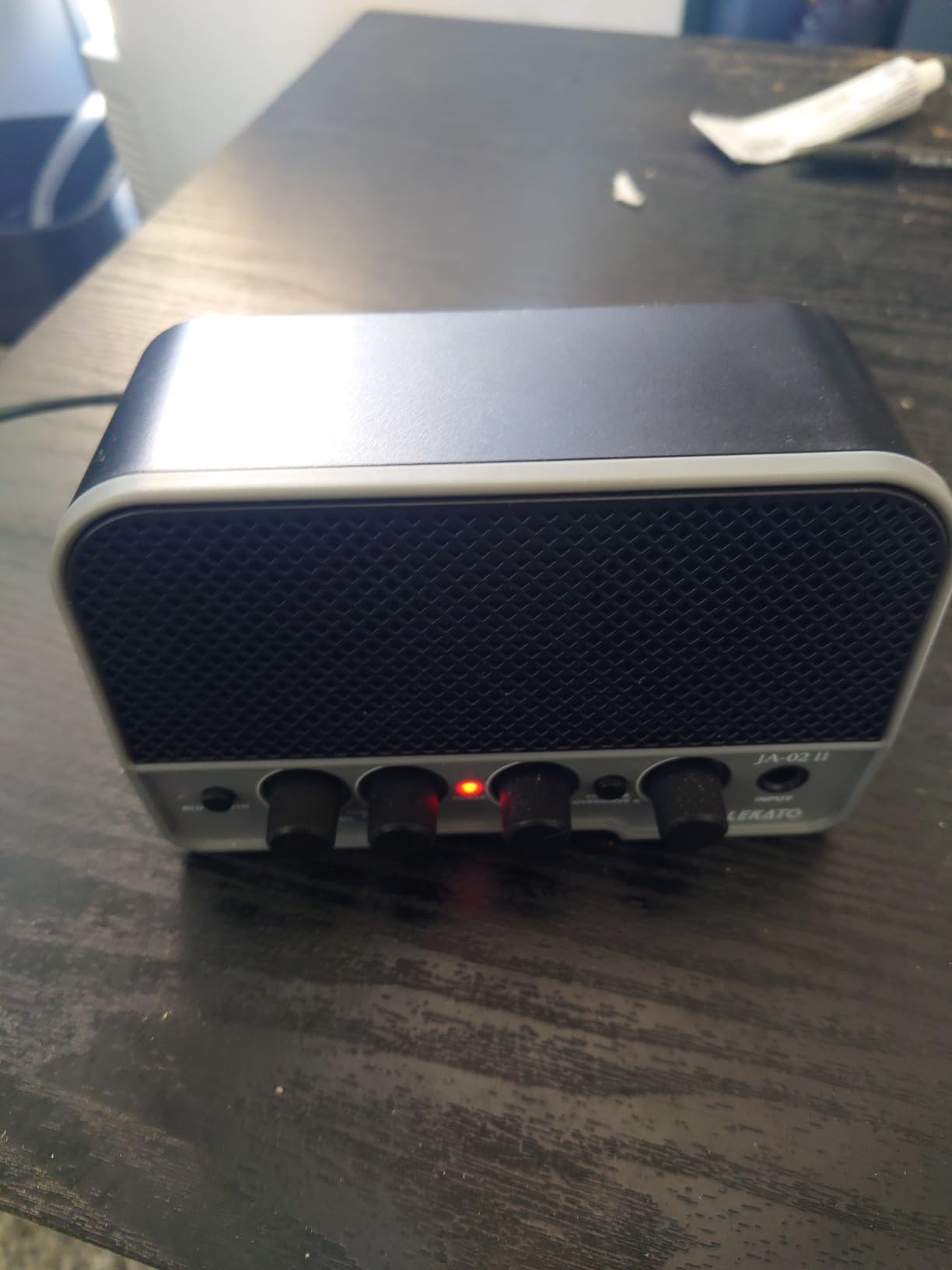 LEKATO Mini Guitar Amp Rechargeable Electric Guitar Amplifier 5W customer photo 3