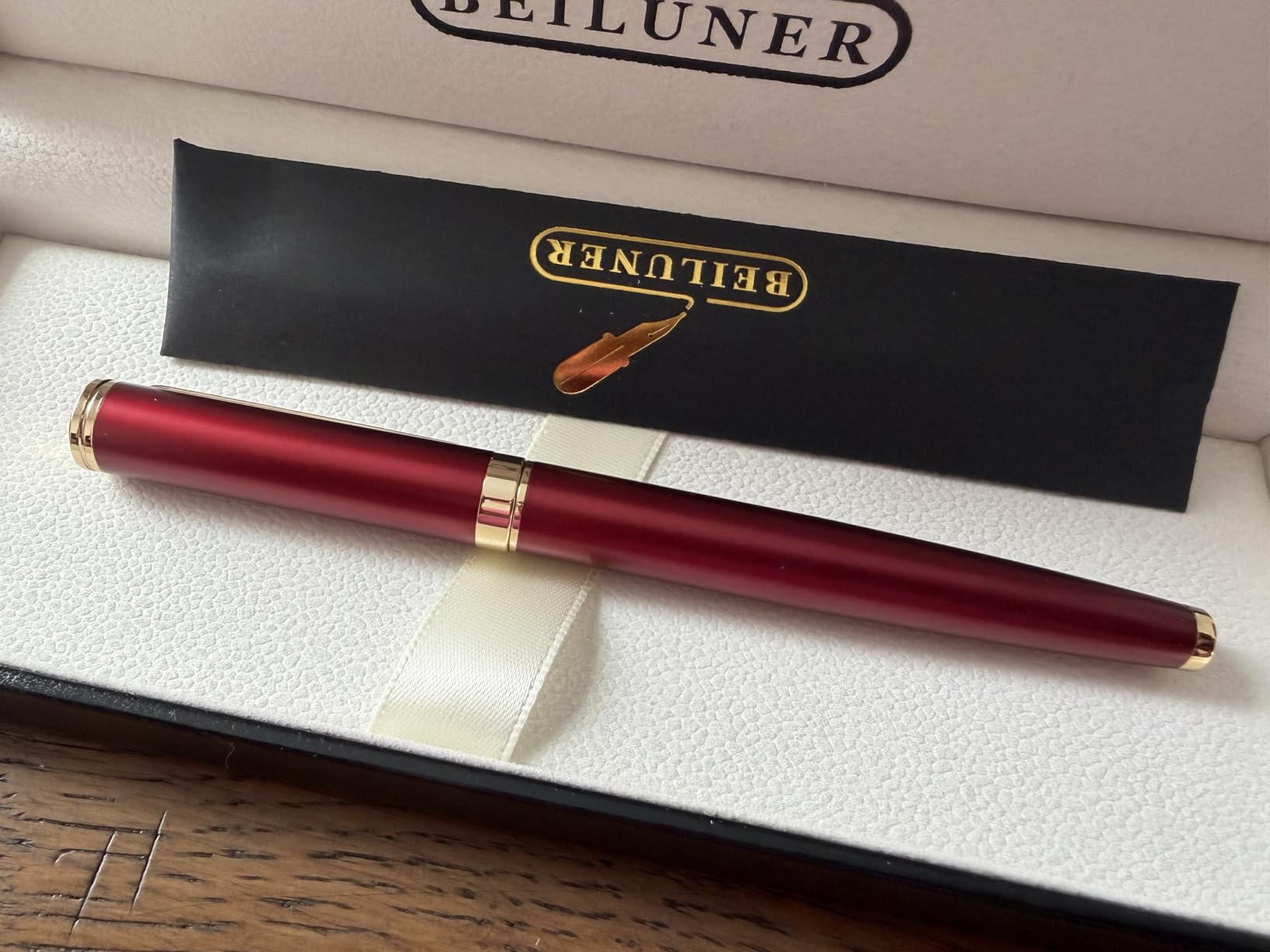 BEILUNER Luxury Rollerball Pen, 24K Gold Trim, Noble and Elegant Designs, Schneider Ink Refill, Best Roller Ball Pen Gift Set for Men & Women, Professional, Executive Office, Nice Pens customer photo 2