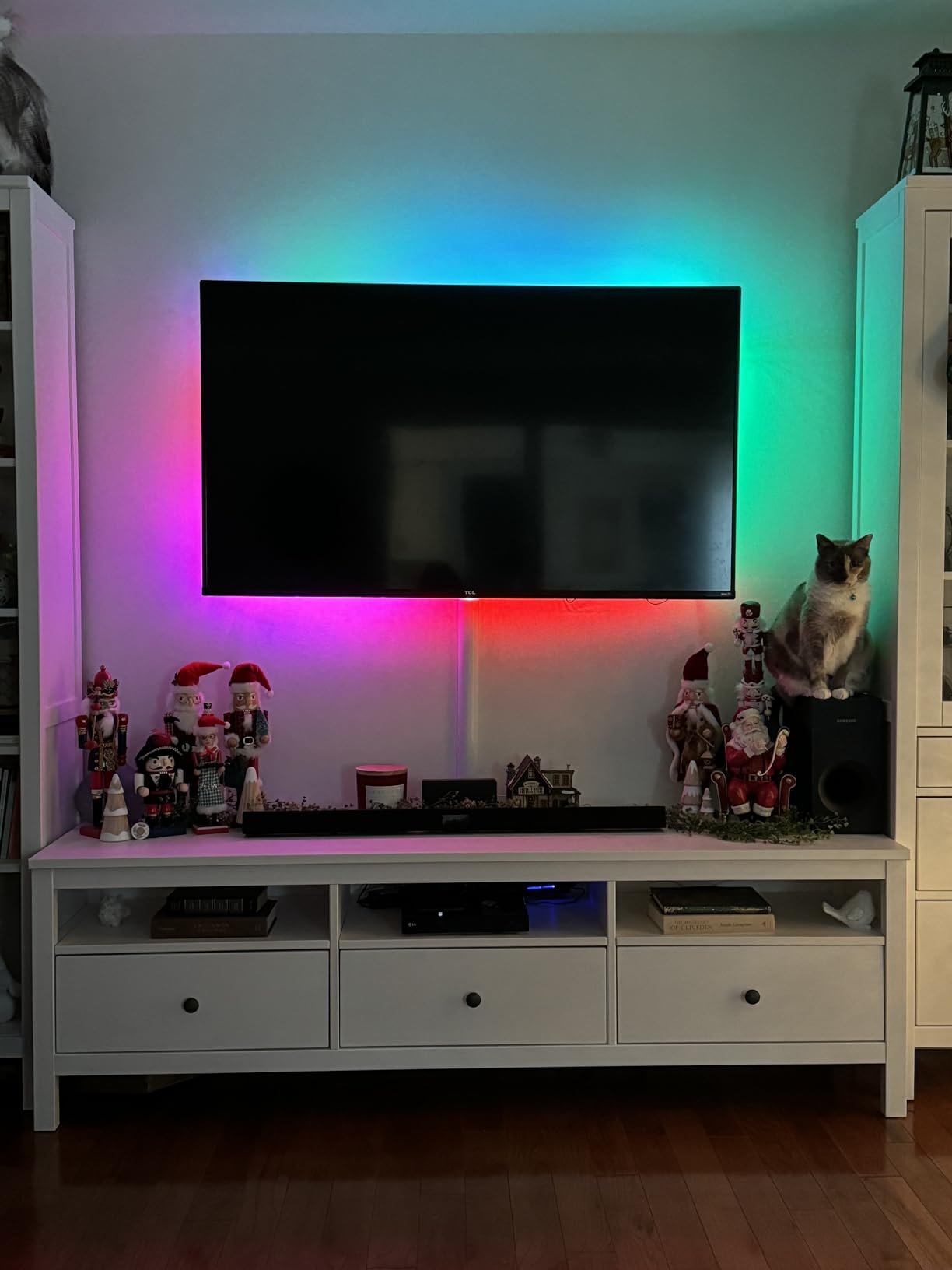 Govee TV LED Backlight, RGBIC Smart LED Strip Lights for 55-65 Inch TVs, Bluetooth and Wi-Fi APP Control, Works with Alexa & Google Assistant, Music Sync, 99+ Scene Modes, Adapter customer photo 1