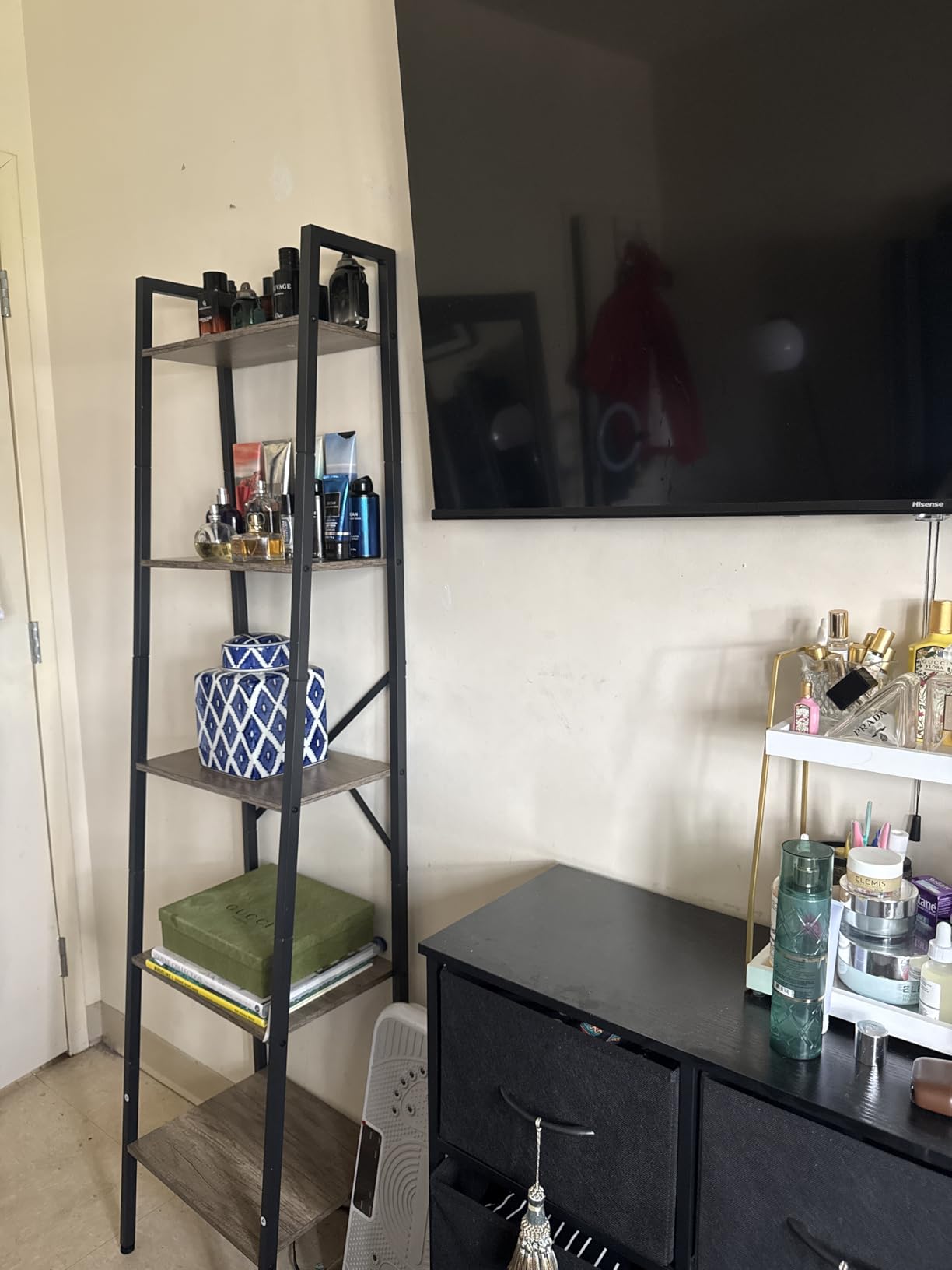 Hoctieon Industrial Ladder Bookshelf, Multifunctional Ladder Shelf, 5-Tier Tall Bookshelf, Open Ladder Shelf Bookcase, for Living Room, Home Office, Kitchen, Bedroom, Metal Frame, Rustic Brown customer photo 2