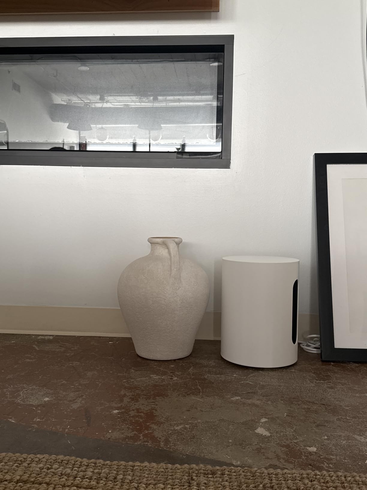 Sonos Sub Mini - White - Compact Wireless Subwoofer customer photo 2