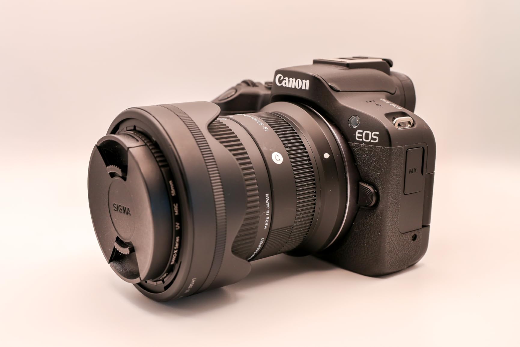 Canon EOS R50 Mirrorless Vlogging Camera (Body Only/Black), RF Mount, 24.2 MP, 4K Video, DIGIC X Image Processor, Subject Detection & Tracking customer photo 2