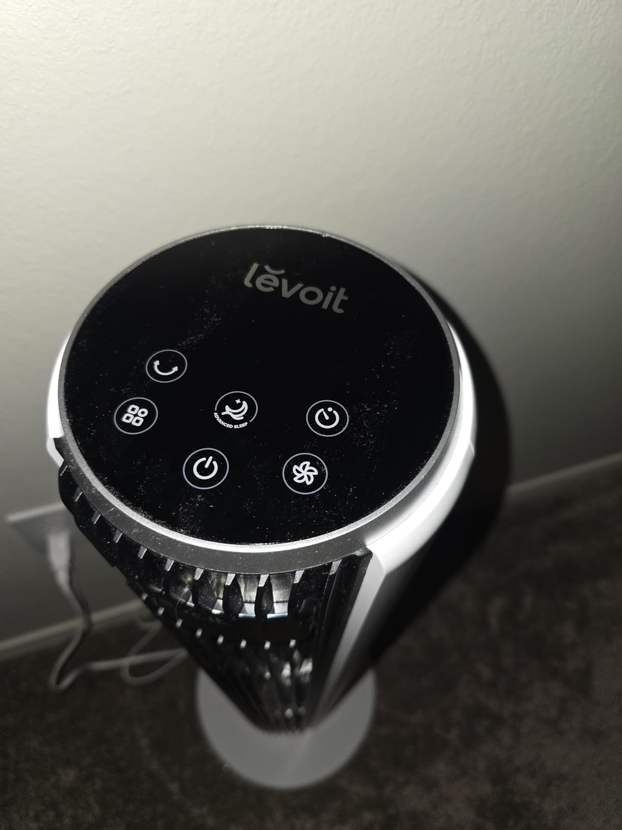 LEVOIT Tower Fan for Bedroom, 90° Oscillating Standing Fan with 28dB Quiet for Sleep, 25ft/s Velocity, 12H Timer, 5 Speeds 4 Modes, Remoter, Bladeless Room Fan for Home, Office, Indoor, 36 inch, White customer photo 2