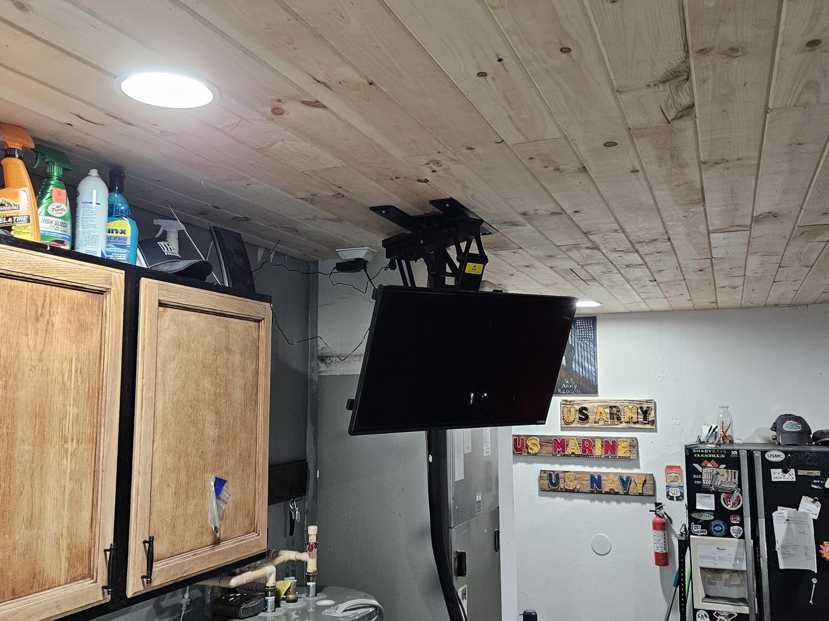 VIVO Electric Flip Down Swiveling Ceiling TV Mount for 32 to 70 inch Screens, Large Motorized Flat Ceiling VESA Mount, App and Voice Control, Black, MOUNT-E-FD70S customer photo 1