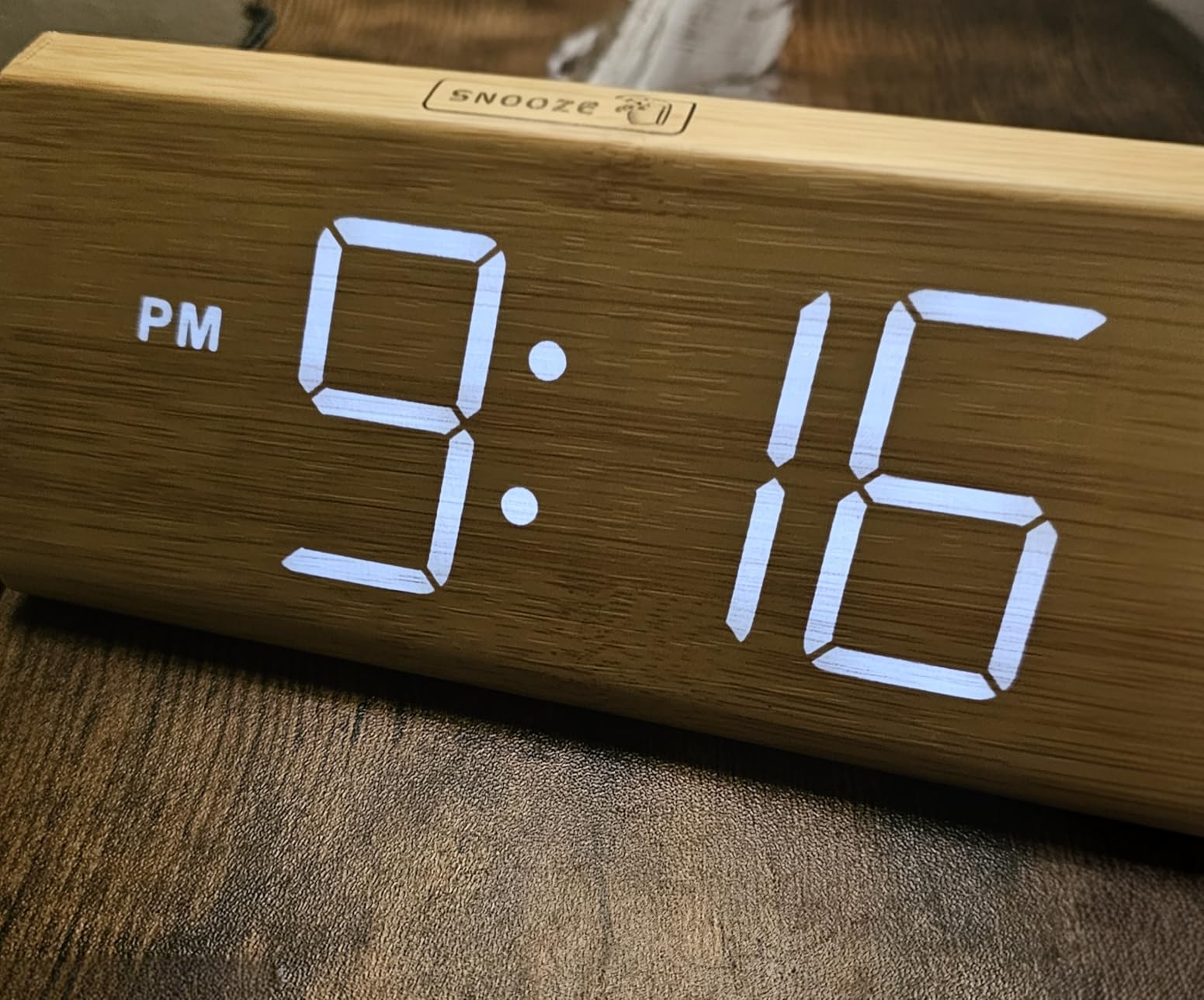 DreamSky Wooden Digital Alarm Clocks for Bedrooms - Electric Desk Clock with Large Numbers, USB Port, Loud Alarm for Heavy Sleepers, Adjustable Volume, Dimmer, Snooze, DST, Wood Decor, Adapter Powered customer photo 1