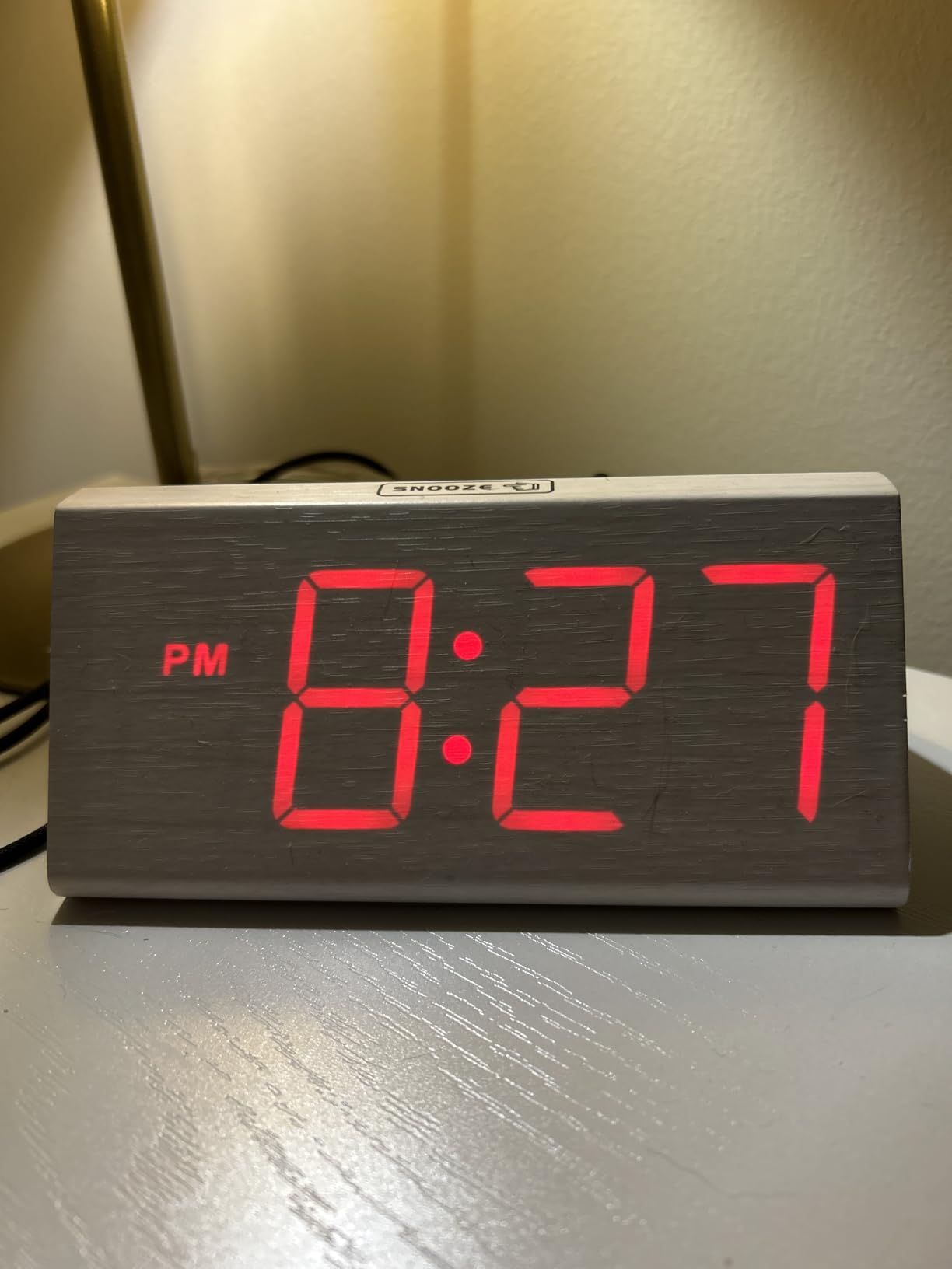 DreamSky Wooden Digital Alarm Clocks for Bedrooms - Electric Desk Clock with Large Numbers, USB Port, Loud Alarm for Heavy Sleepers, Adjustable Volume, Dimmer, Snooze, DST, Wood Decor, Adapter Powered customer photo 2