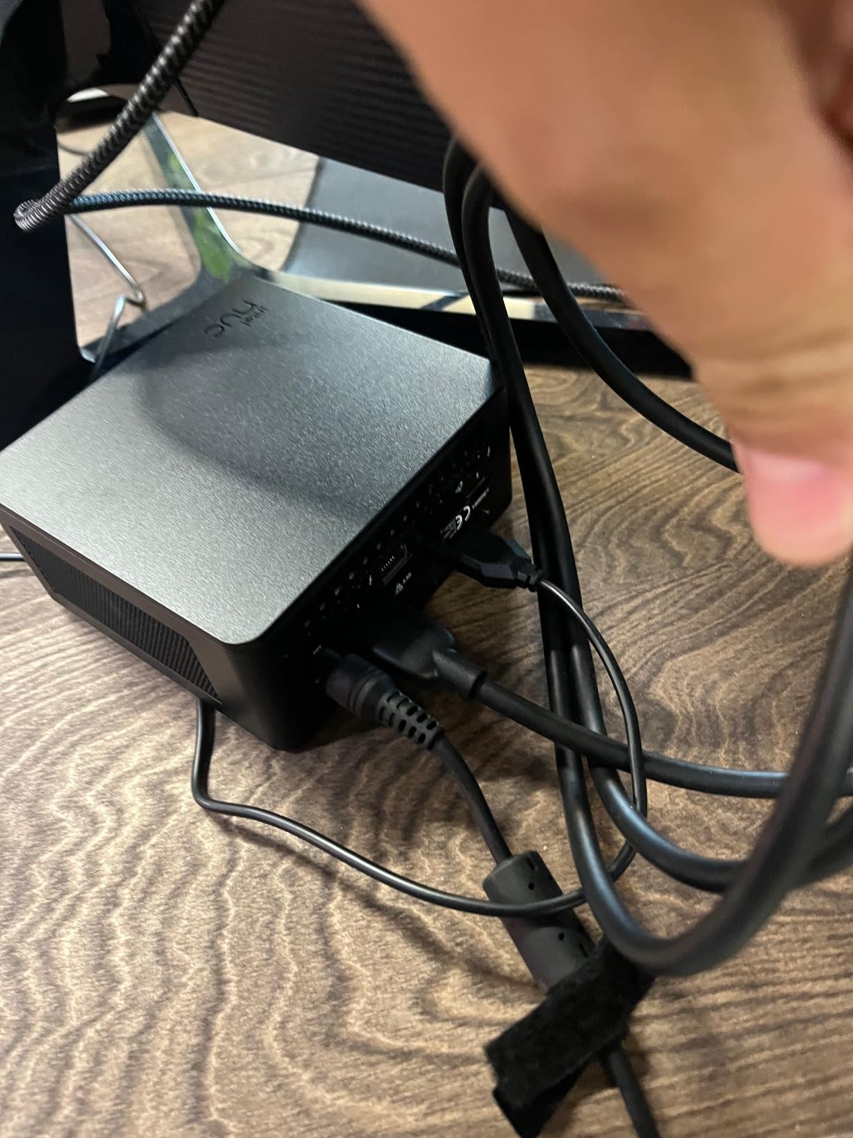 Intel NUC 13 PRO, ASUS NUC 13 Pro NUC13ANHi5 Arena Canyon 16GB RAM 512GB SSD, Core i5-1340P, Win 11 Pro Mini Desktop Computer, 8K/4K UHD customer photo 1
