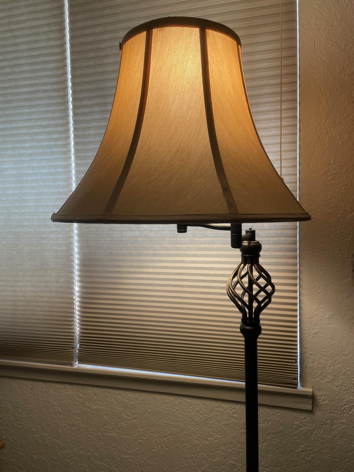 GyroVu Color Temperature Adjustable Floor lamp, Traditional 350° Adjustable Swing Arm Floor Lamp Vintage Pole lamp Farmhouse Lamp for Living Rooms & Offices, Rustic Standing Lamp for Bedroom Reading customer photo 2
