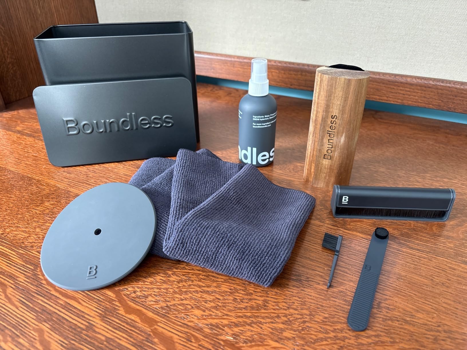 Boundless Audio Vinyl Record Cleaning Kit - 8-in-1 Vinyl Cleaner Kit Includes Carbon Fiber & Velvet Record Brushes, Stylus Brush, Cleaning Solution, Microfiber Cloths & Metal Case customer photo 1