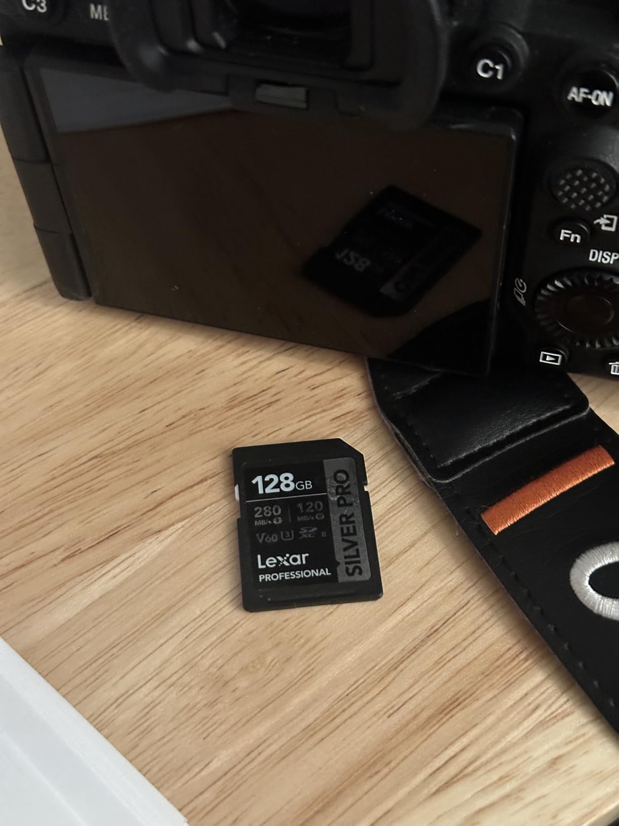 Lexar 128GB Professional SILVER PRO SD Card, UHS-II, C10, U3, V60, Full HD, 4K, Up To 280MB/s Read SDXC Memory Card customer photo 2