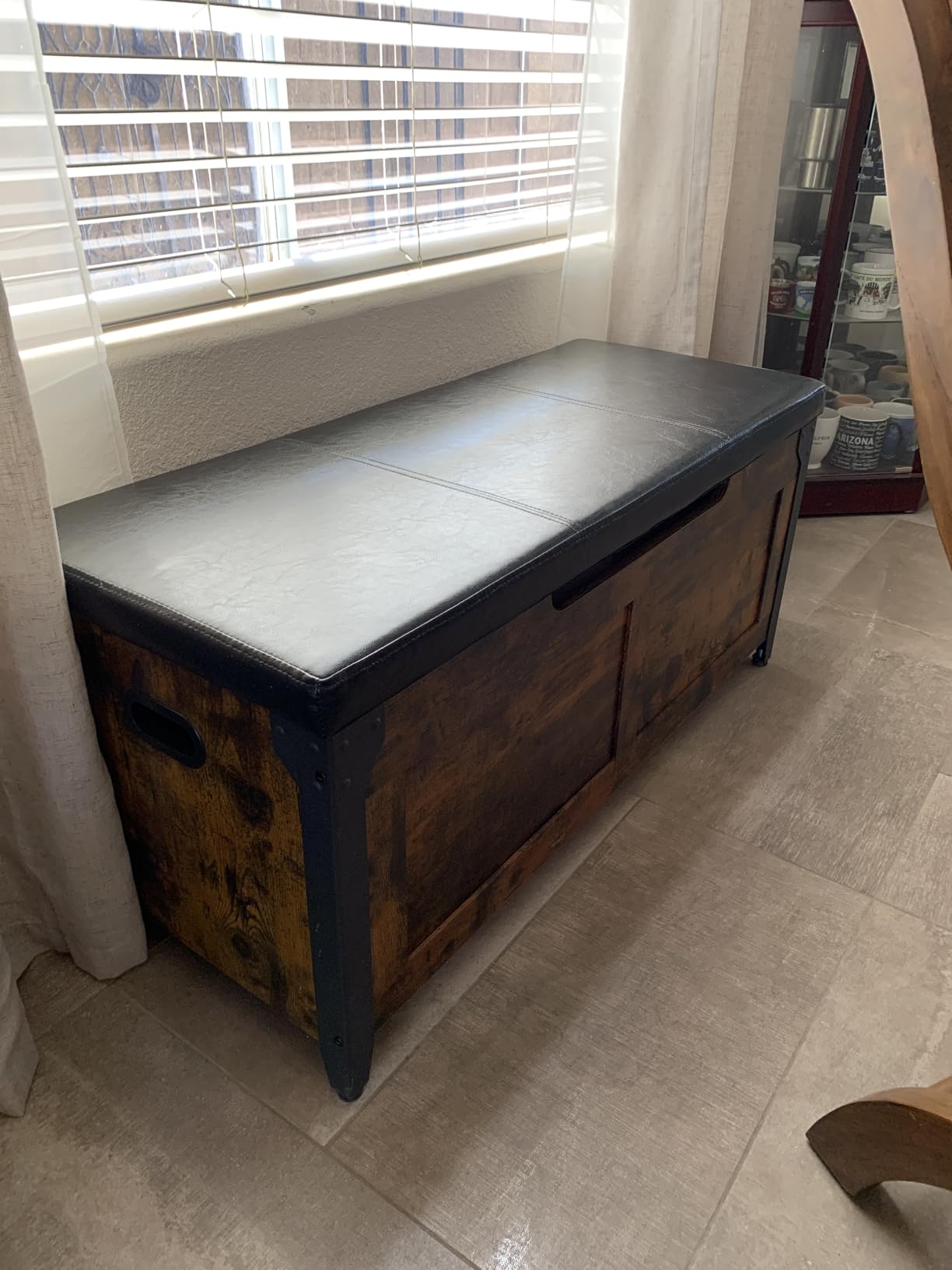 GAOMON Storage Chest, Storage Bench with Safety Hinge, Farmhouse Style Wooden Trunk Chest for Entryway, Bedroom, Living Room, Rustic Brown customer photo 2