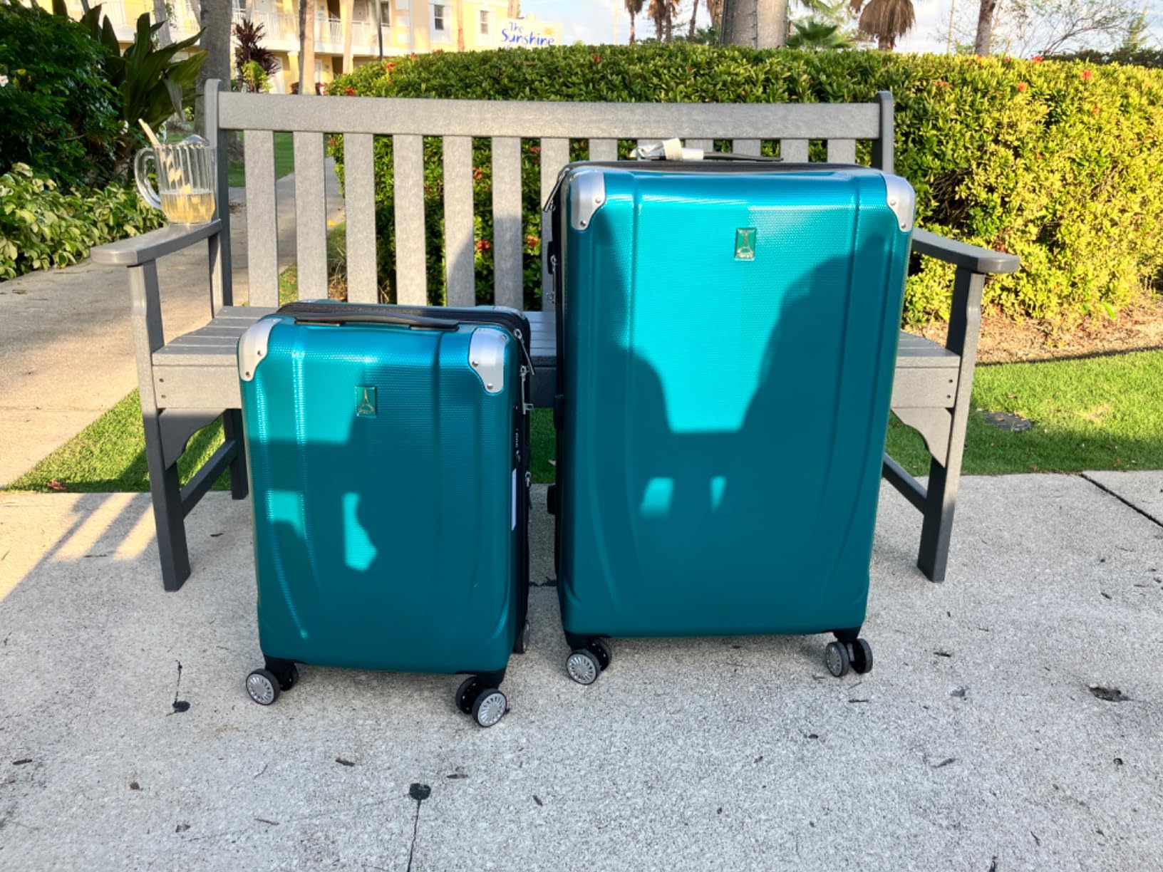 Travelpro Pathways 3 Hardside Expandable Luggage, 8 Spinner Wheels, Lightweight Hard Shell Suitcase 3 Piece Set (21/25/28), Champagne customer photo 2