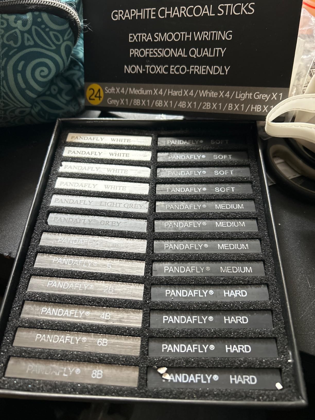 PANDAFLY Compressed Charcoal Sticks, 12 Pieces (Soft, Medium, Hard) Square Vine Charcoal Sticks for Drawing, Sketching, Shading customer photo 2