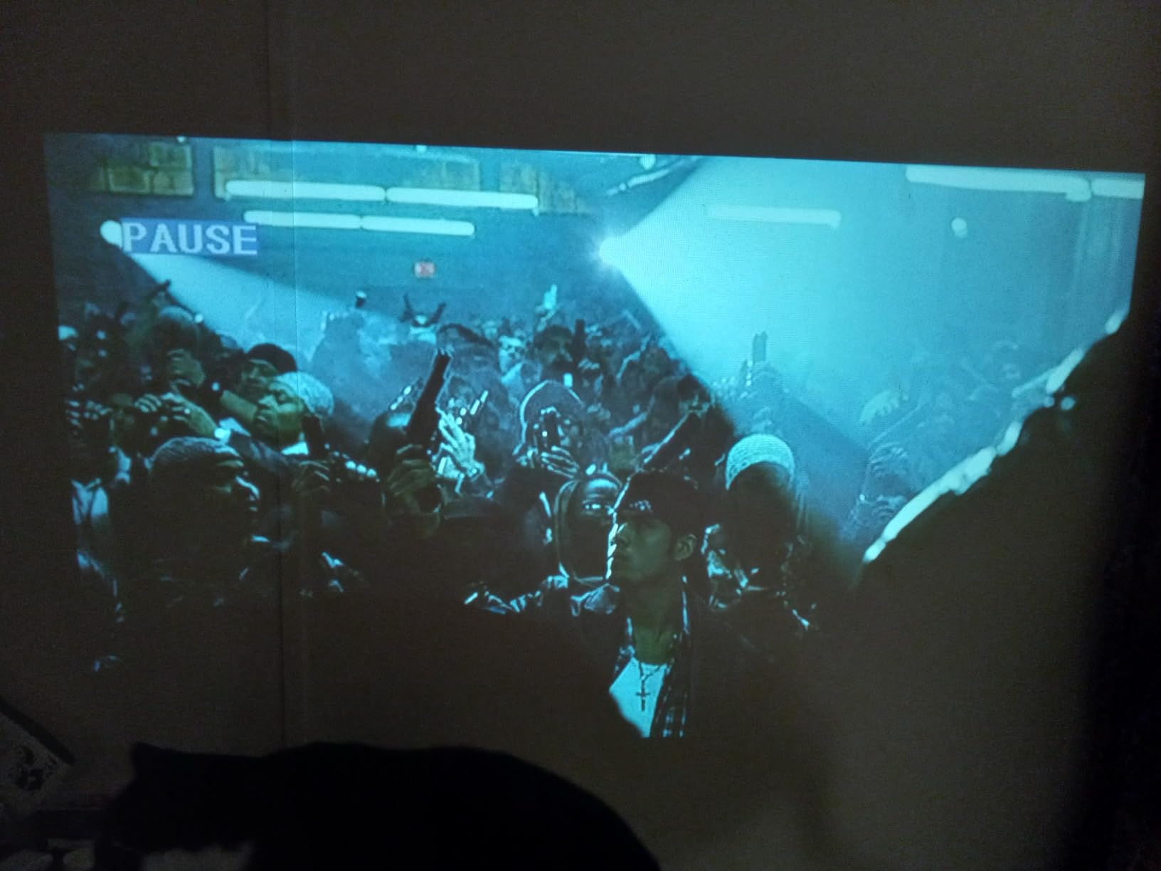 TMY Bluetooth Projector with DVD Player Built in, 1080P Mini Projector, Portable DVD Projector for Outdoor Movies customer photo 1