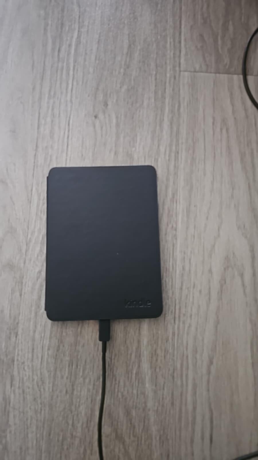 Amazon Plant-Based Leather Case- Lightweight, Protective Cover Designed with Sustainability in Mind for Kindle Paperwhite and Kindle Colorsoft customer photo 2