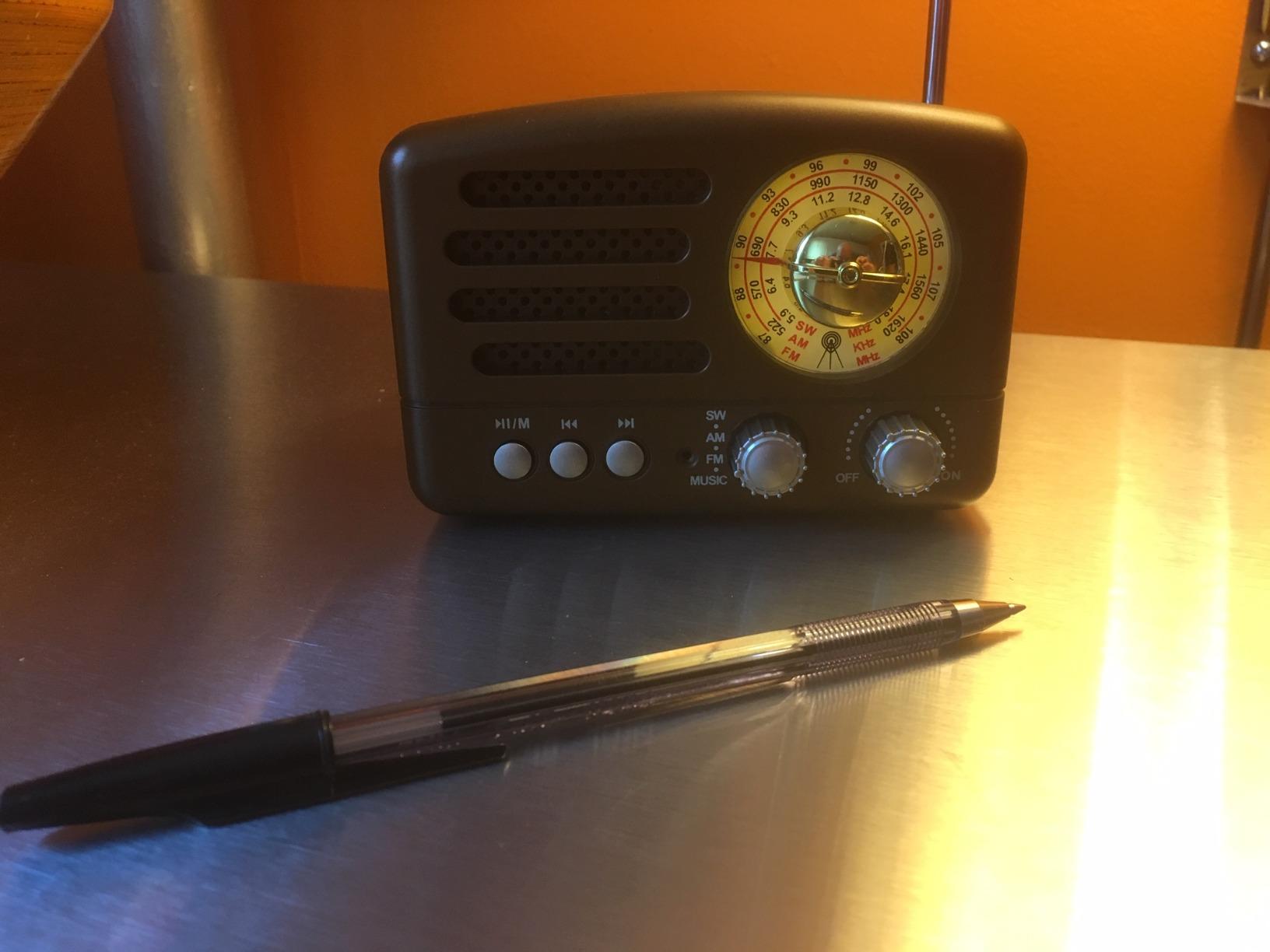 PRUNUS J-160 Retro Vintage AM FM Radio with Bluetooth Speaker, Gifts for Mom, USB/TF Card Playback, Small Transistor Radios Battery Operated, Rechargeable Radio customer photo 1