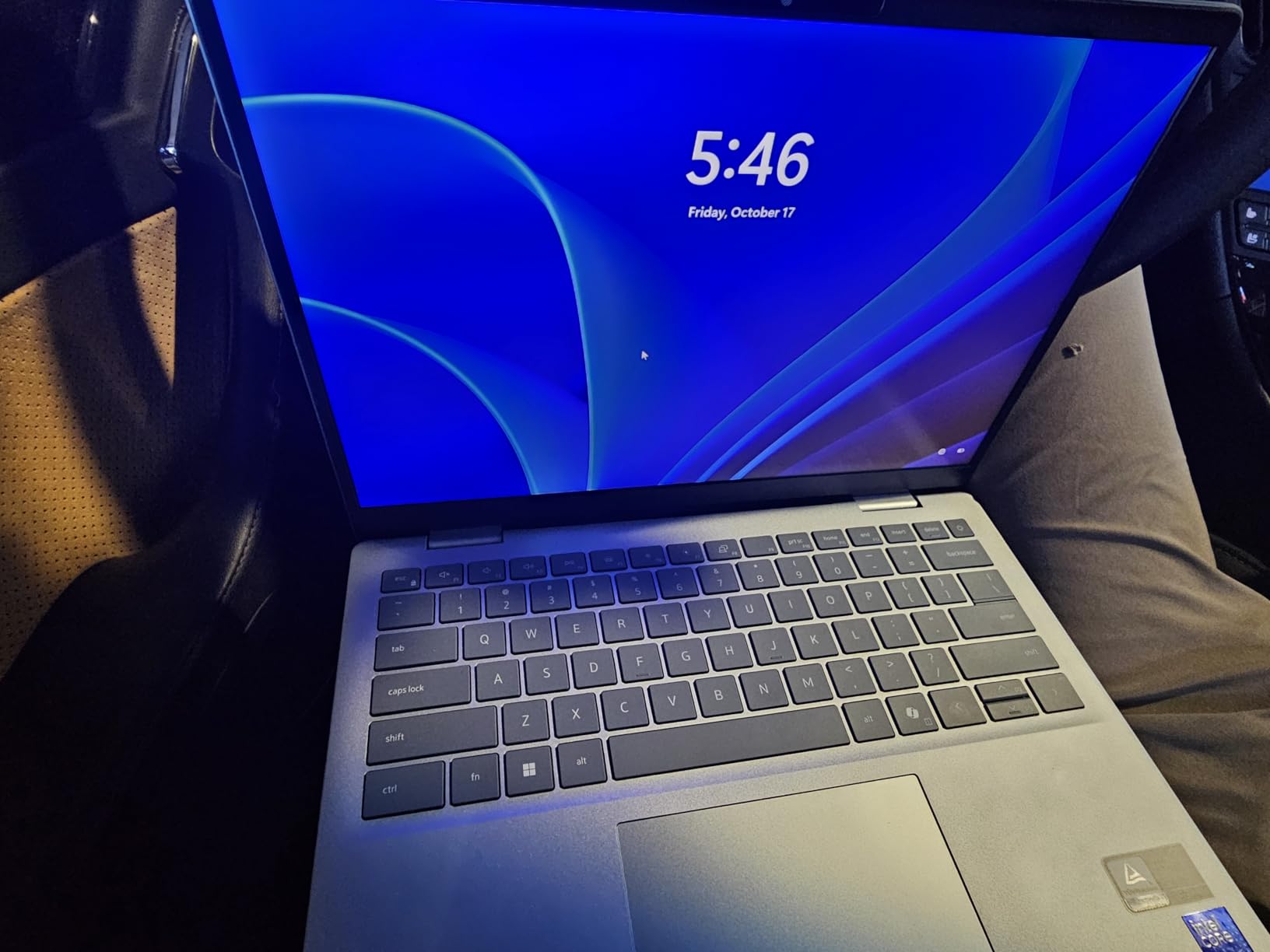 Dell 14 Plus Laptop DB14250-14-inch 16:10 2.5K (2560x1600) Display, Intel Core Ultra 9-288V, 32GB LPDDR5X RAM, 1TB SSD, Intel Arc Graphics, Backlit Copilot Key Keyboard, Windows 11 Home customer photo 2