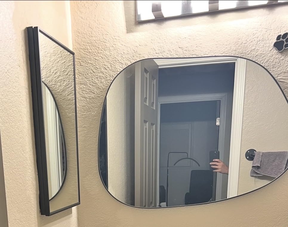 PERFNIQUE Irregular Wall Mirror Asymmetrical Mirror, 32''x24'' Gold Mirror for Bathroom Bedroom Living Room Entryway, Decorative Modern Boho Decor, Wall Mounted (Gold, 32''x24'') customer photo 2