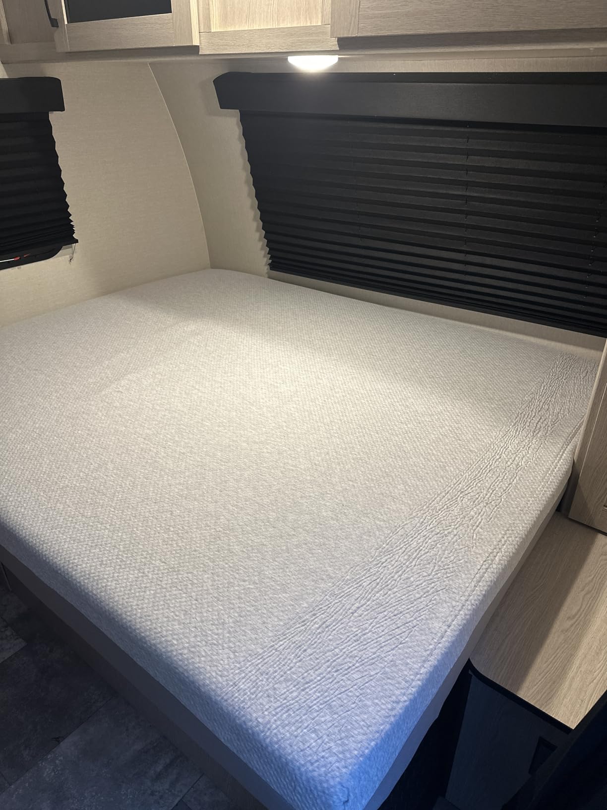 Zinus 8 Inch Ultima RV Memory Foam Mattress, Short Queen, Fiberglass Free, Medium Firm Feel customer photo 2