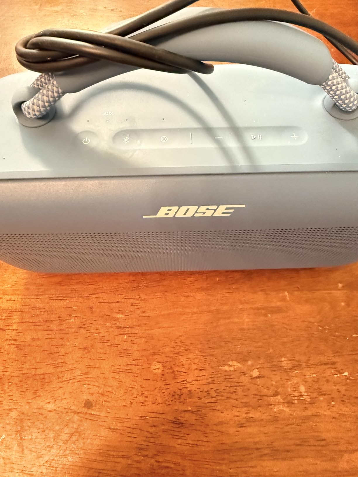 Bose SoundLink Max Bluetooth Speaker - Portable Wireless Party Speaker, IP67 Waterproof, Rope Handle, Up to 20 Hours of Playtime, USB-C, Built-in 3.5mm AUX Input, Black customer photo 1