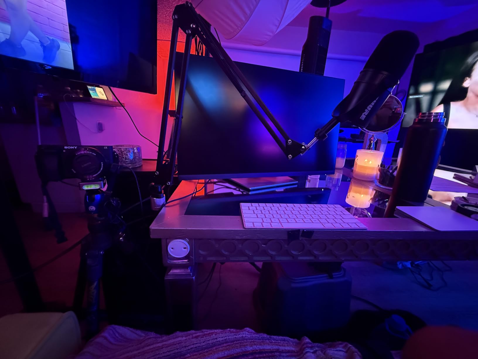 Microphone Floor Stand for Blue Yeti, Nano, Snowball, HyperX,Razer,Logitech USB and Condenser Mic, Adjustable Boom Arm Stand with 1/4'' Thread and 3/8
