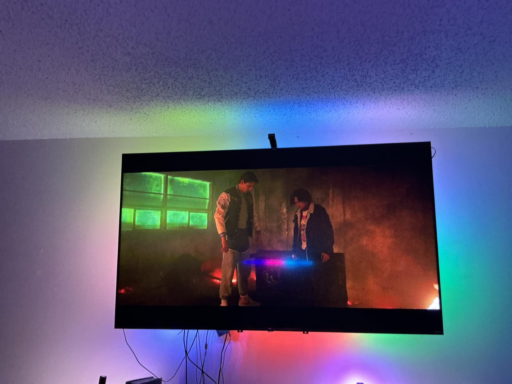 Govee TV Backlight 3 Lite Kit, 11.8ft RGBICW Wi-Fi TV LED Strip Lights for 55-65in TVs with Camera and 15 Inches Smart Light Bars with 4-in-1 Light Beads - Works with Alexa & Google Home customer photo 1