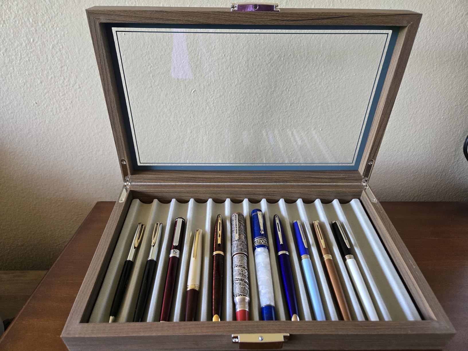 Yesland Black Walnut Wood Display Box, 12 Slot Fountain Pen Organizer With Clear Glass Window, Luxury Collection Case for Shop, Home customer photo 1