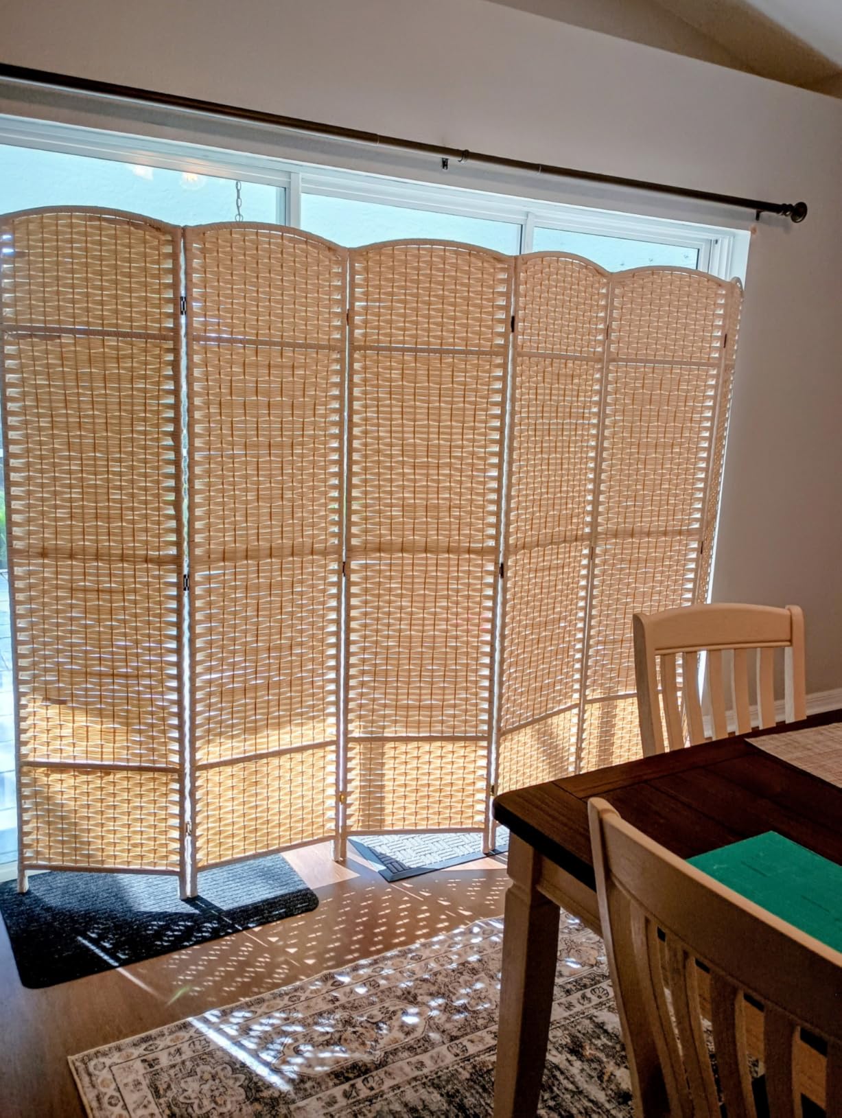 HOMCOM Room Divider, 6 Ft 6 Panel Folding Privacy Screen, Hand-Woven PP Wall Partition with Pine Wood Frame, Freestanding Room Separator for Bedroom, Home Office, No Assembly, Mixed Gray customer photo 2
