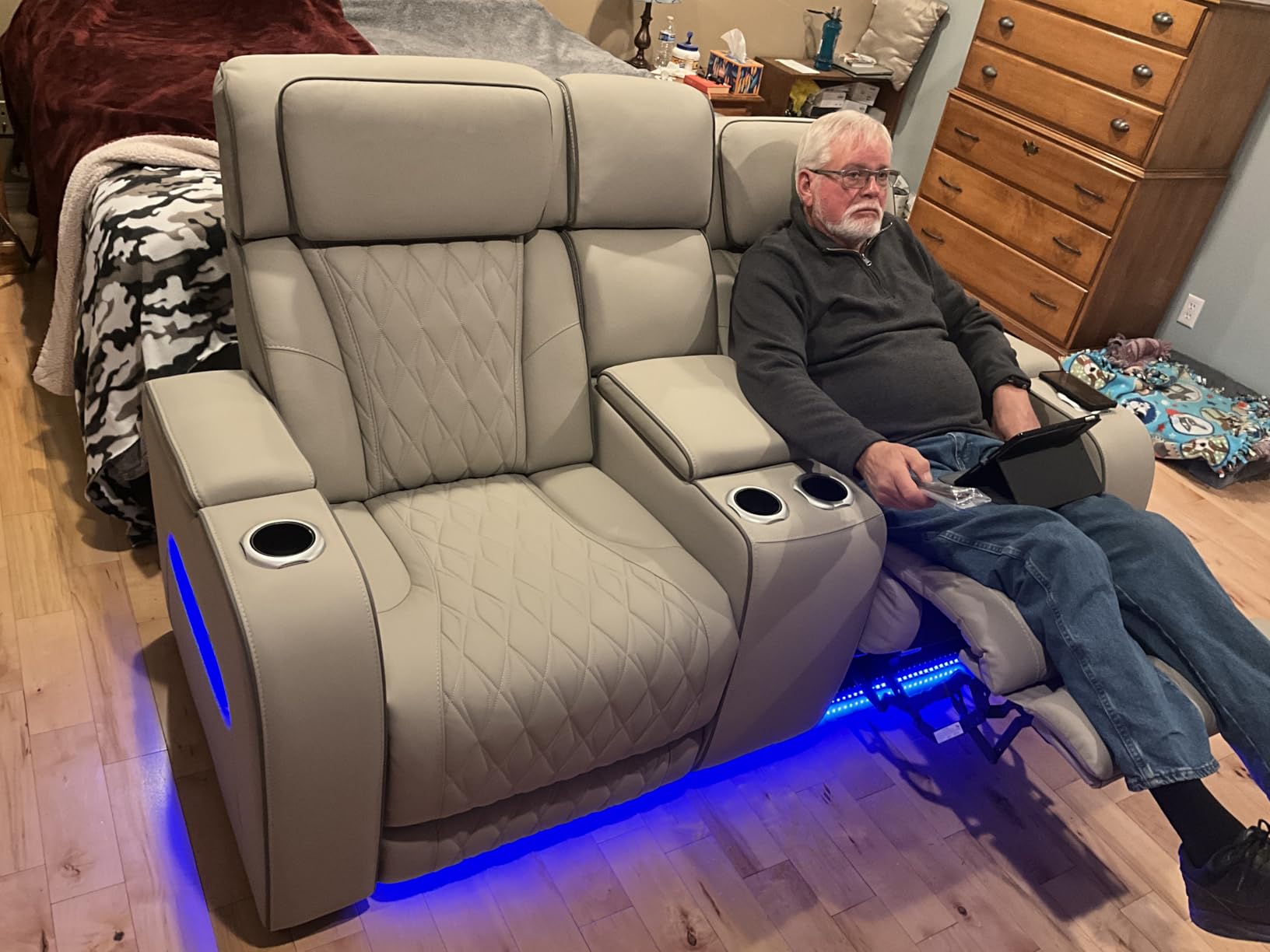 Signature Design by Ashley Boyington Contemporary Leather Match Power Reclining Loveseat with LED Lights customer photo 2