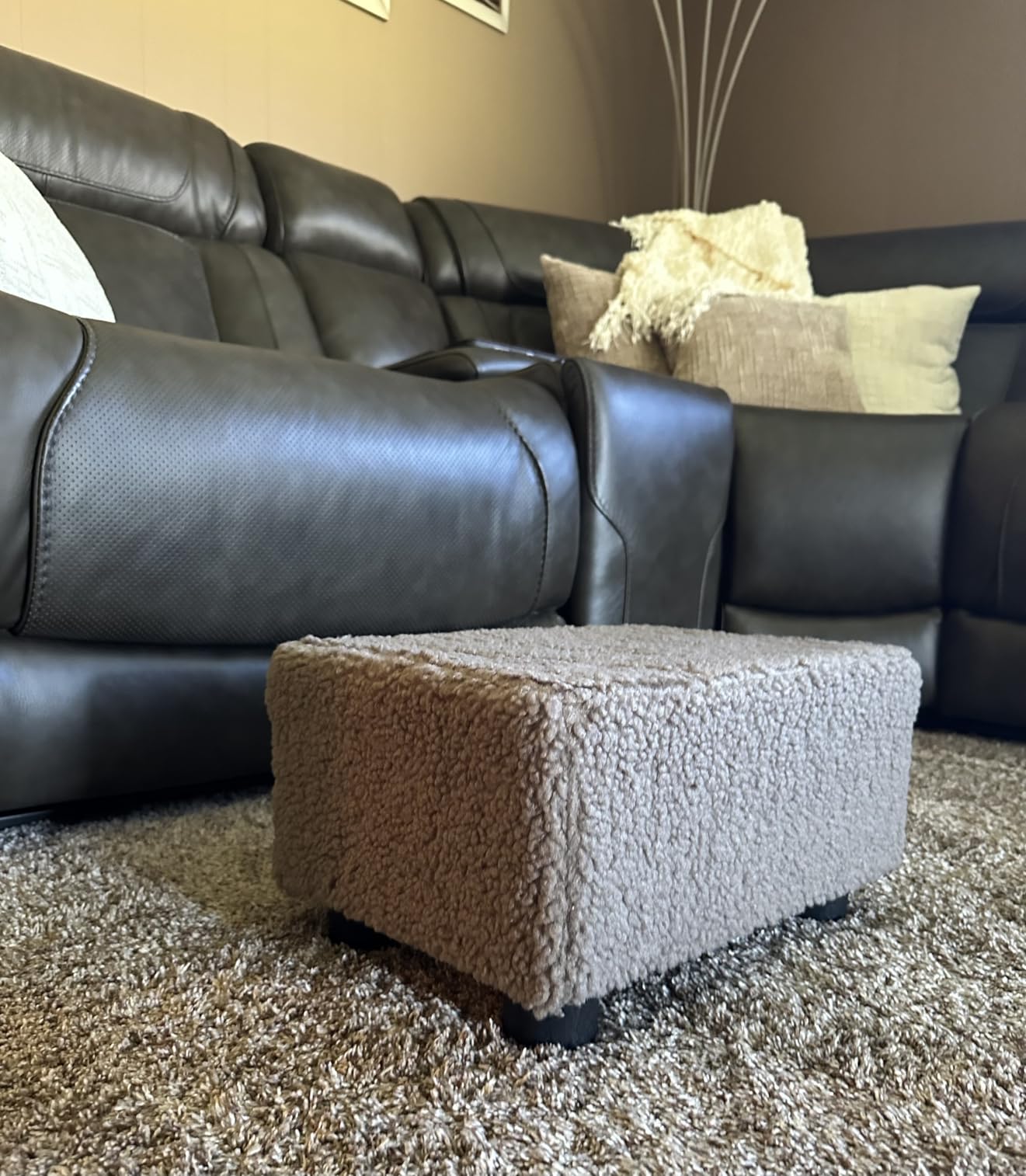 CAROLMADE Small Foot Stool Ottoman Footstool with Legs Under Desk Footrest for Living Room Bedroom and Office, Linen-Beige customer photo 1