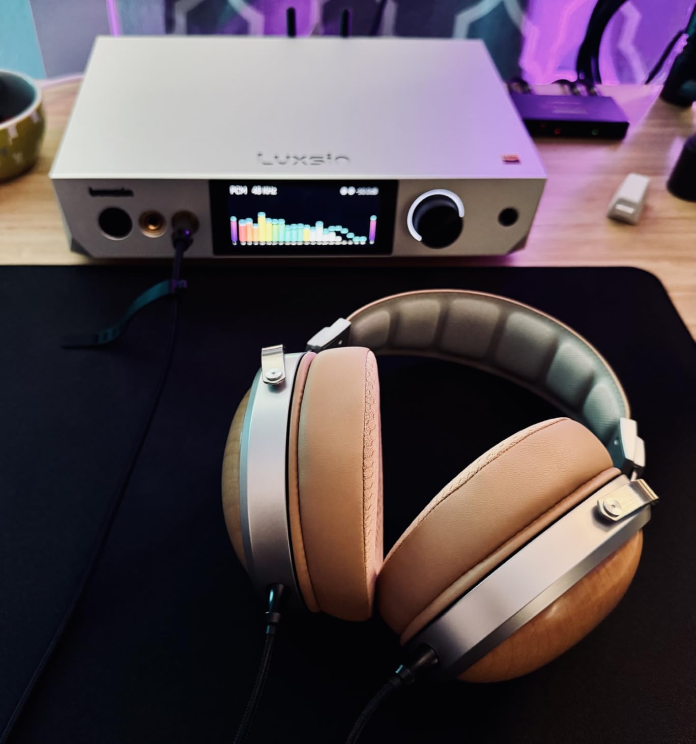 FiiO FT1 32Ohm Large Dynamic Driver Headphones with Solid Wood Cups customer photo 1