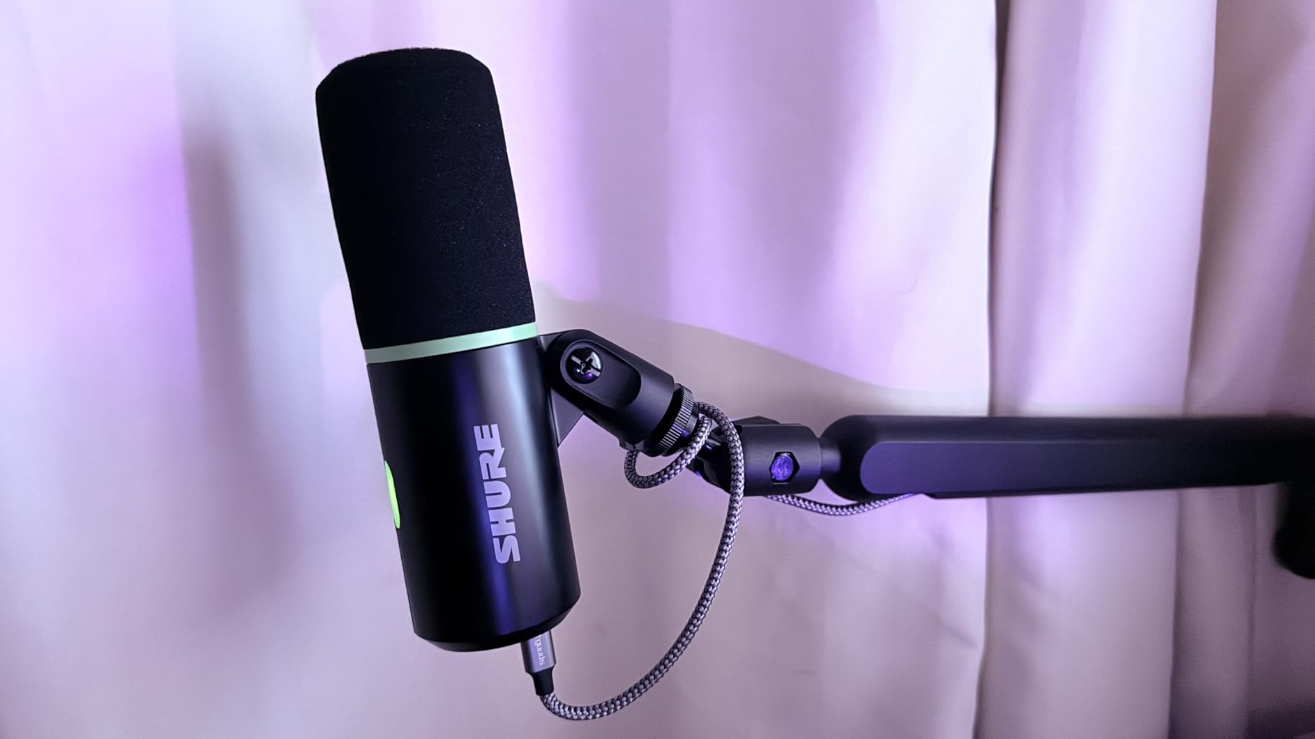 Shure MV6 Gaming Microphone - Dynamic USB Mic for PC Gaming & Streaming customer photo 2