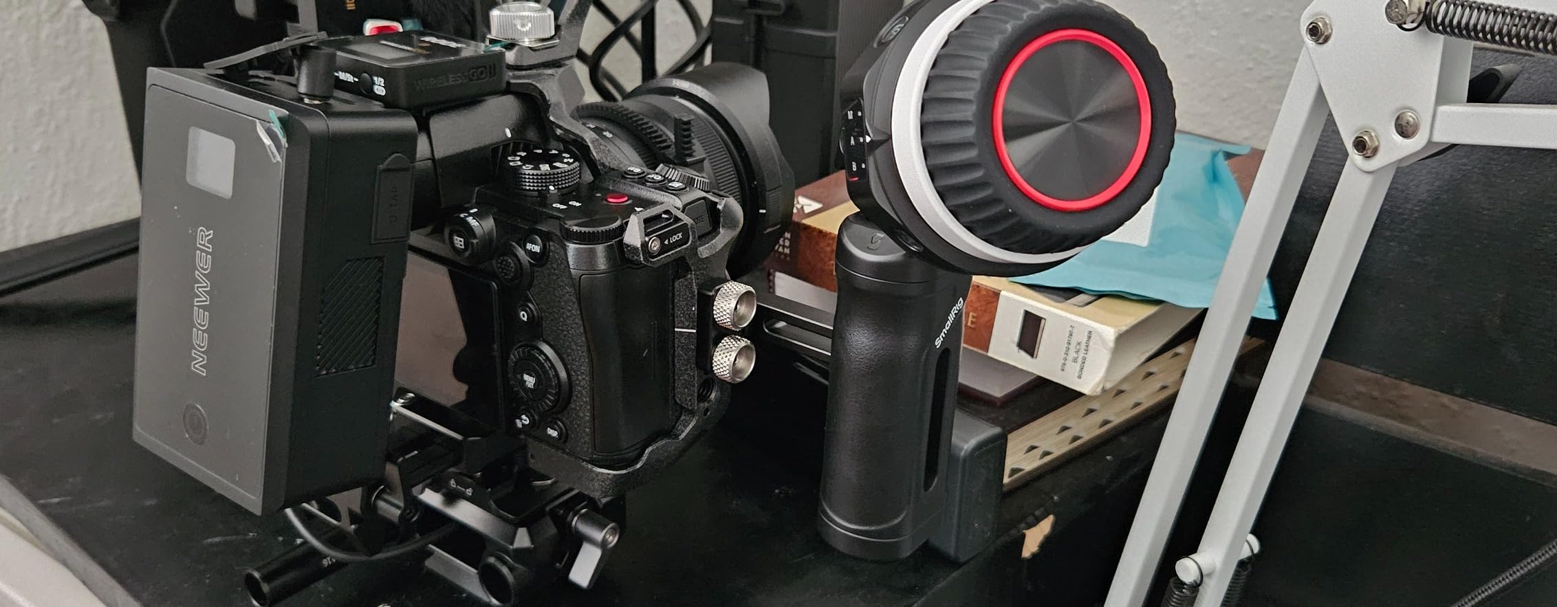 SmallRig Wireless Follow Focus Kit (Lite) with Handwheel Controller & Receiver Motor, A/B Stops & 15mm Rod Clamp - 4296 customer photo 2