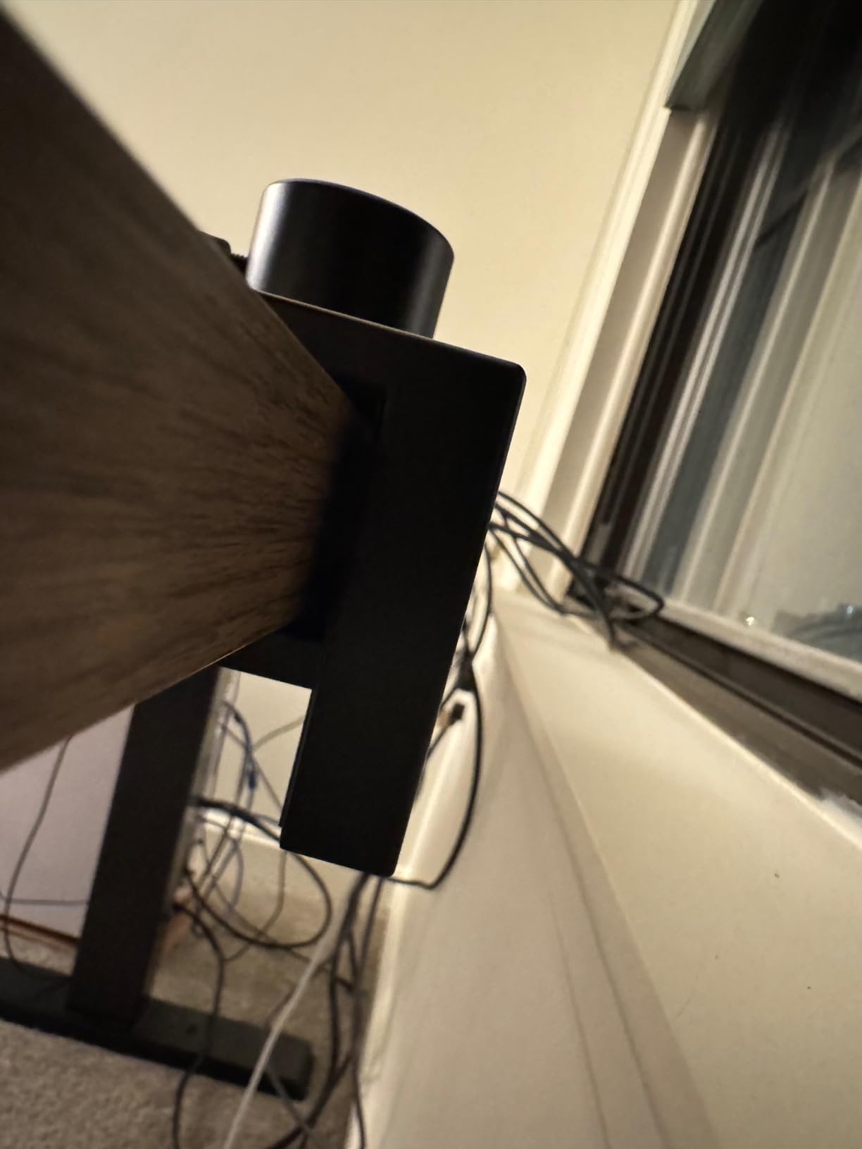 Secretlab Magnus Monitor Arm (Heavy Duty Edition) - Designed for Ultrawide Monitors - Up to 57 inches, 18 to 35lbs - Includes Heavy-Duty tilt Pivot customer photo 2