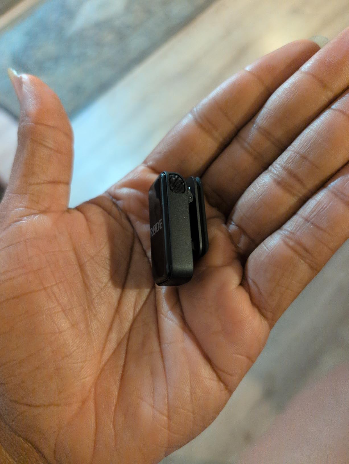 RØDE Wireless Micro - Compact Wireless Microphone, Two Mics with Charge Case for Smartphone Content Creation customer photo 2