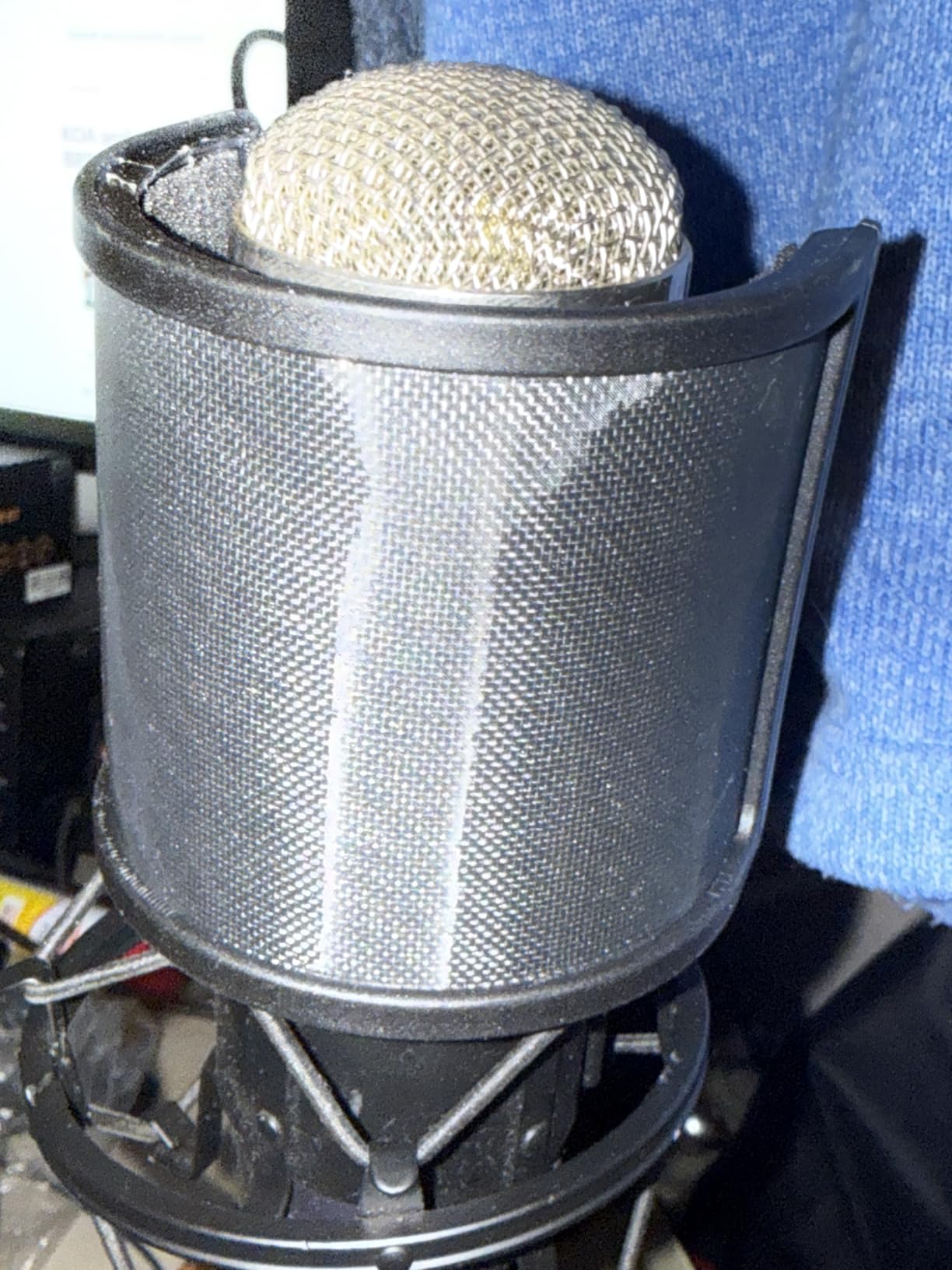 Pop Filter for Microphone, 3-Layer Professional Cover (Mesh/Metal/Foam) with Elastic Sleeve, Universal Fit for 1.4
